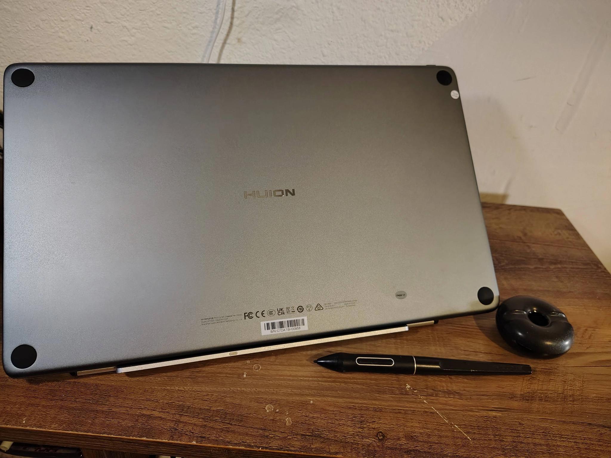 HUION Kamvas Pro 13 2.5K QHD