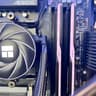 RX 9070 XT Ryzen 7 7700X 32GB DDR5 2TB M.2 Win 11 Pro Gaming PC