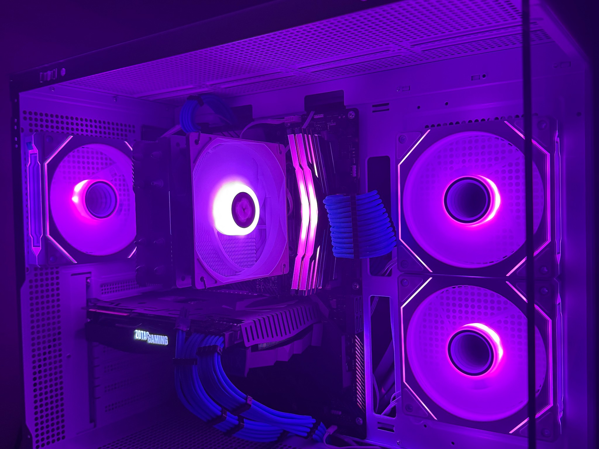 RTX 2070 Super 8GB | AMD Ryzen 5 3600X 6-core Processor | 16GB Ram | 1TB GEN4 M.2