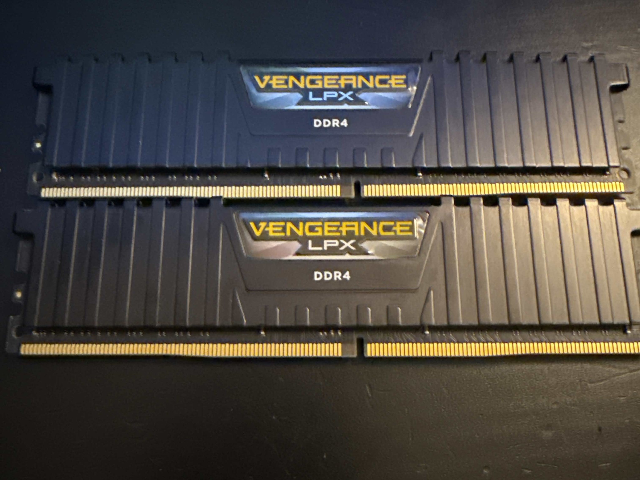 CORSAIR Vengeance LPX DDR4 RAM 32GB (2x16GB) 3200MHz