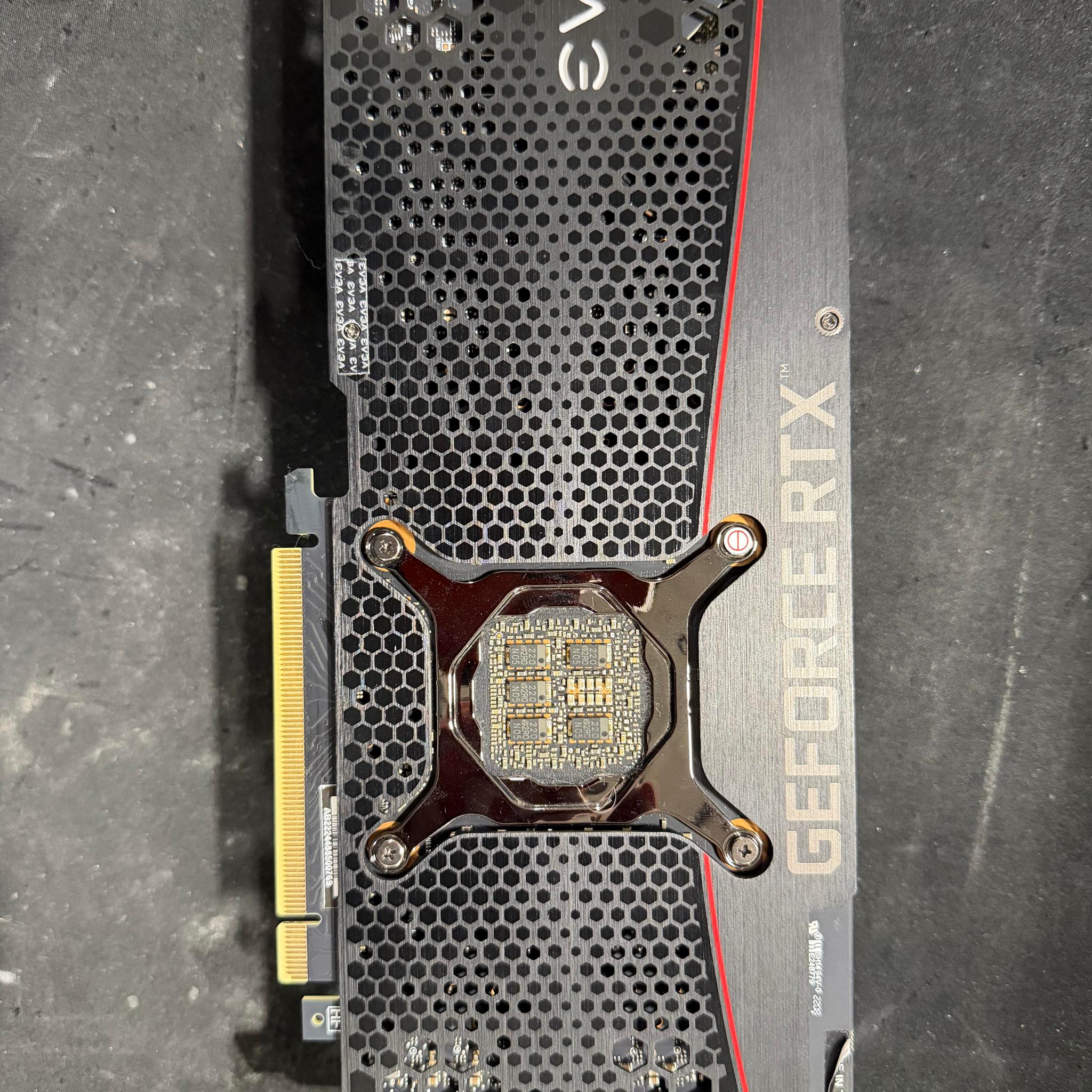 EVGA GeForce RTX 3080 XC3 GAMING w/ Minor Wear and Tear