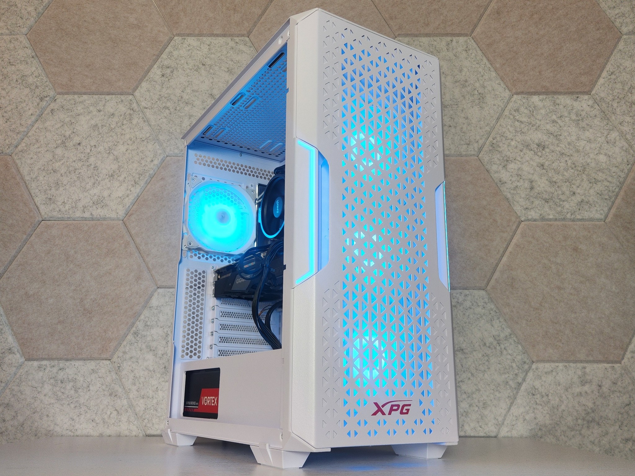 🧊❄️Arctic NVIDIA RTX 2070 Super | Ryzen 5 5500 | 16GB RAM | 500GB SSD | Windows 11 | WIF...