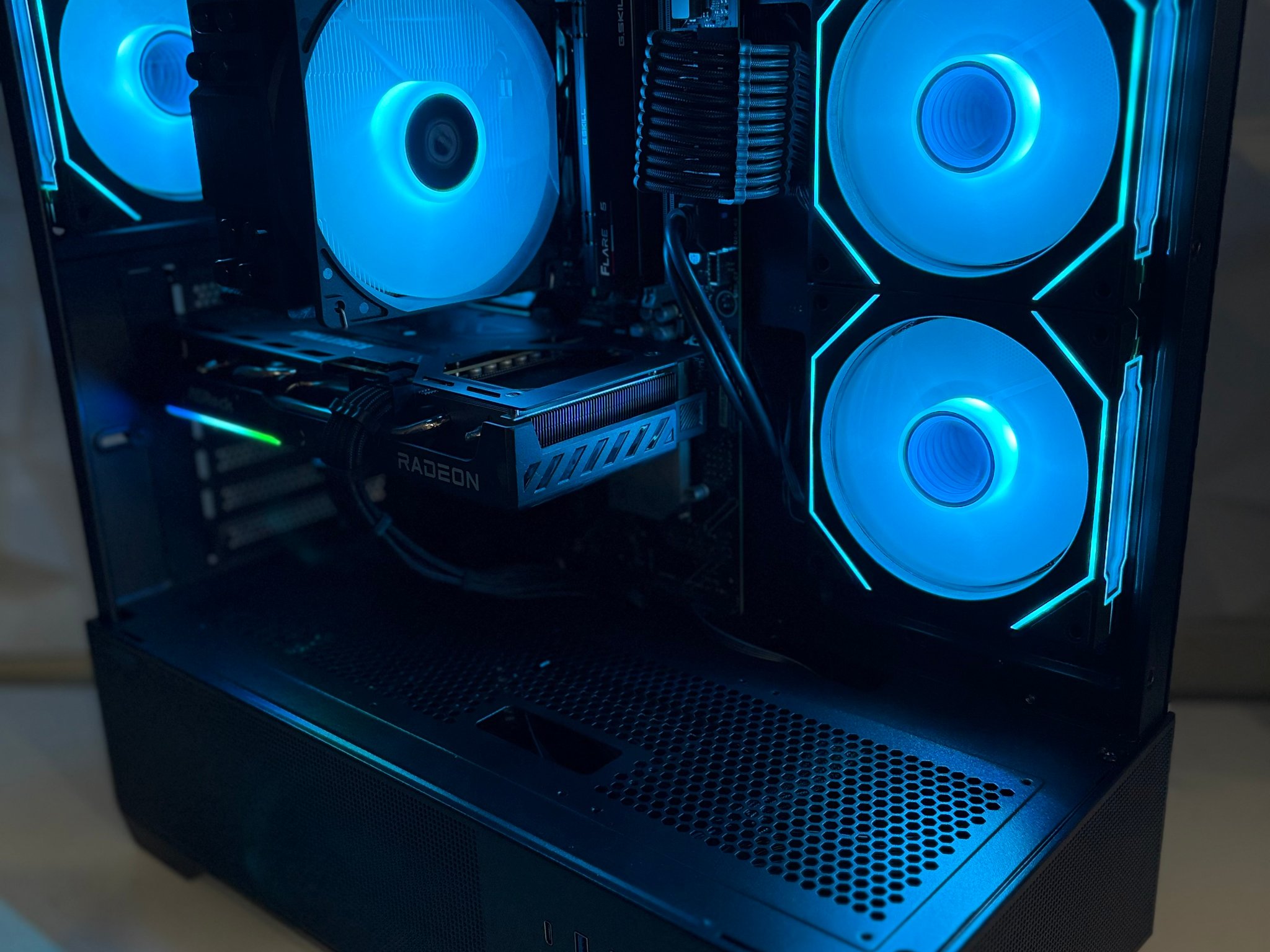 1440p Streaming/Gaming PC|RX 9060XT 16GB|Ryzen 5 7600x|1 TB M.2 SSD