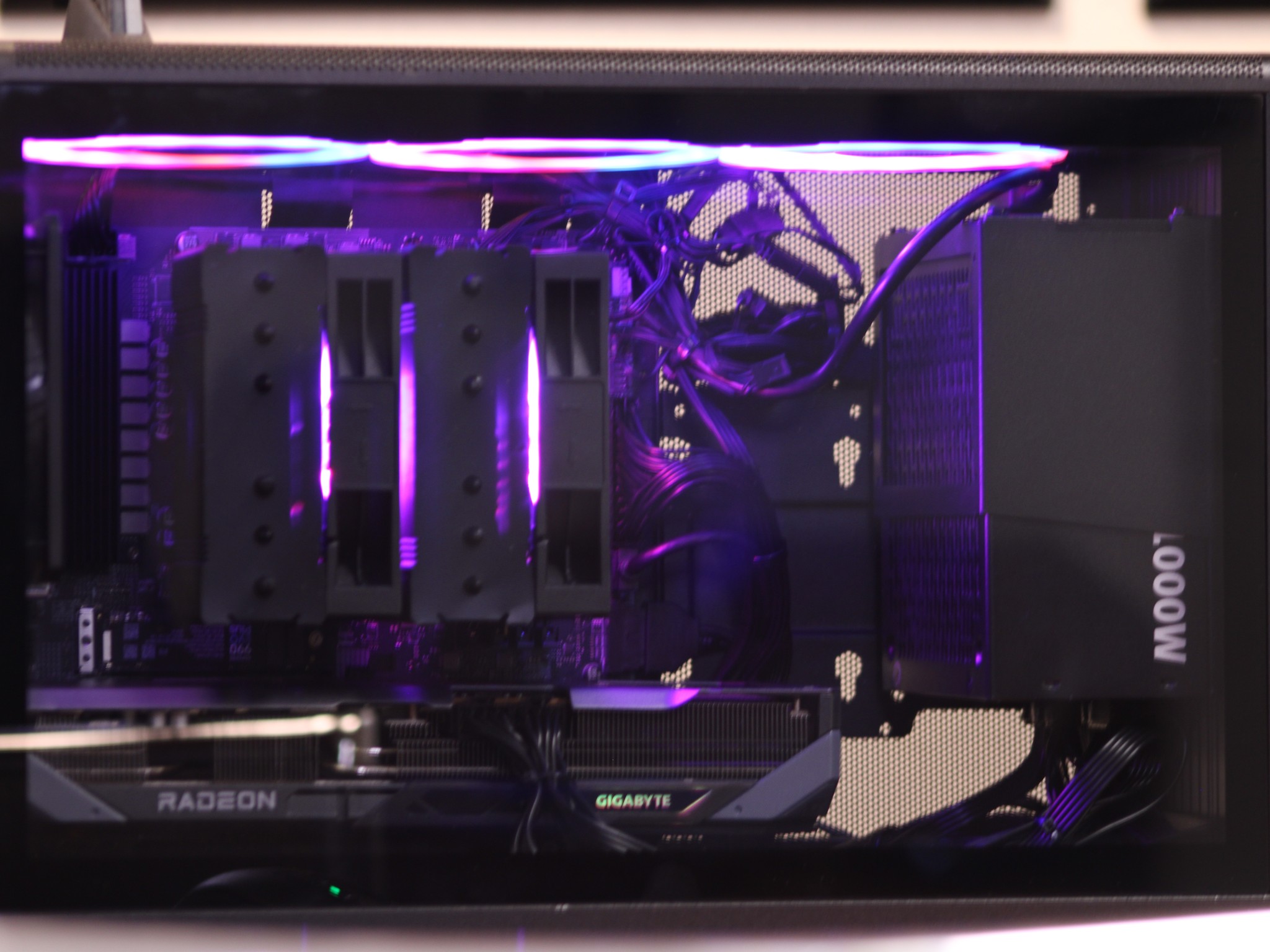 *NEW* 7500X3D / 9070 OC / 16GB DDR5 / 1TB SSD RGB GAMING PC