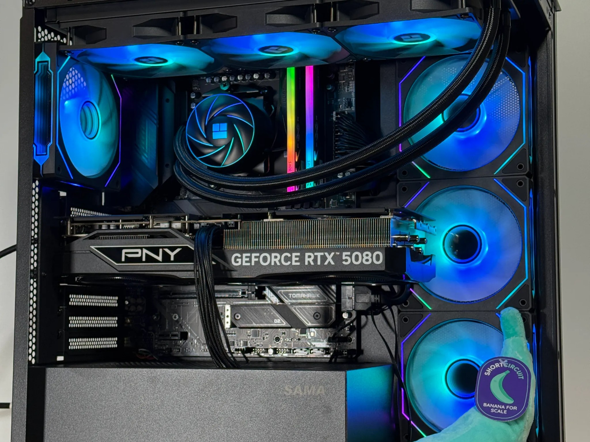 RTX 5080 Ryzen 9900x High End Gaming PC