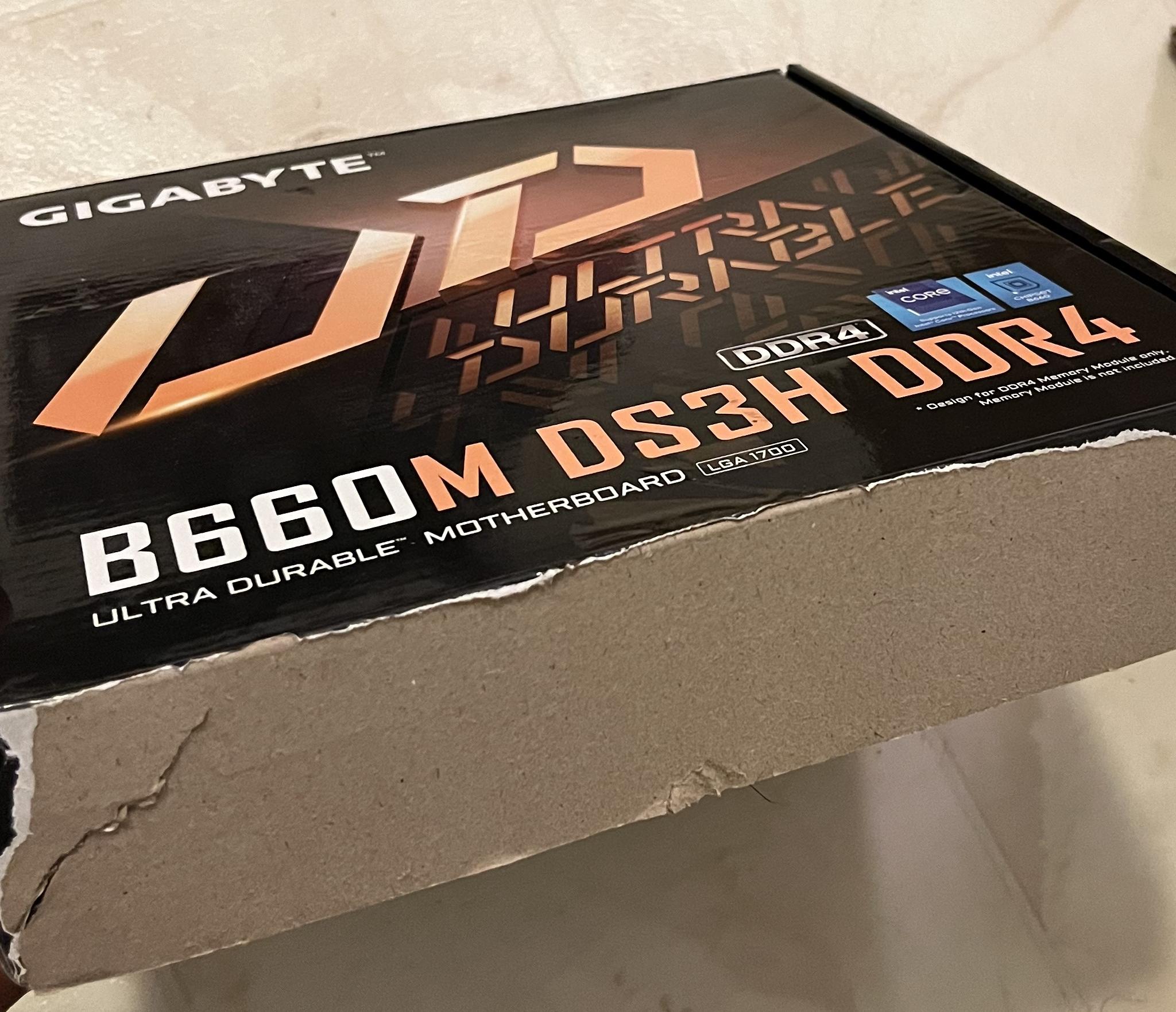 GIGABYTE B660M DS3H DDR4 LGA 1700 MicroATX Intel Motherboard