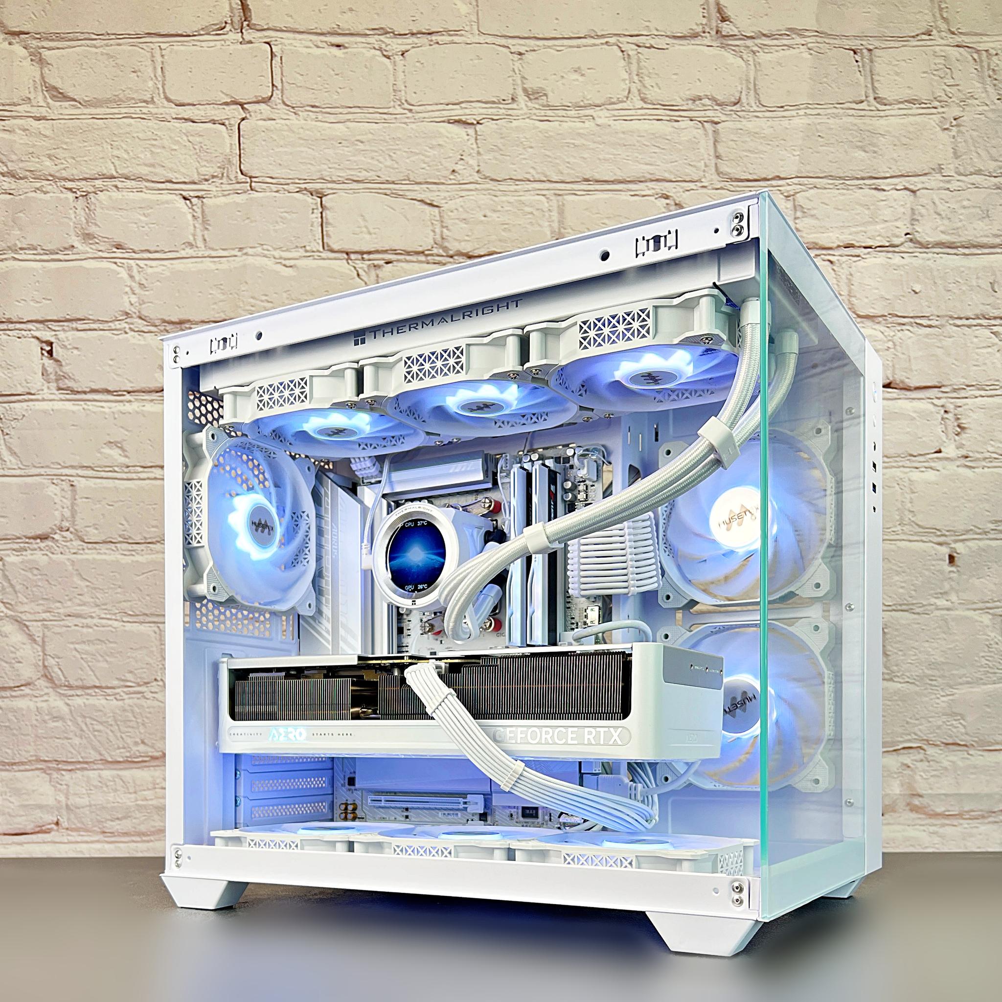 RTX 5070 TI Aero 9800X3D 32GB DDR5 2TB M.2 WIFI 7 Win 11 Pro