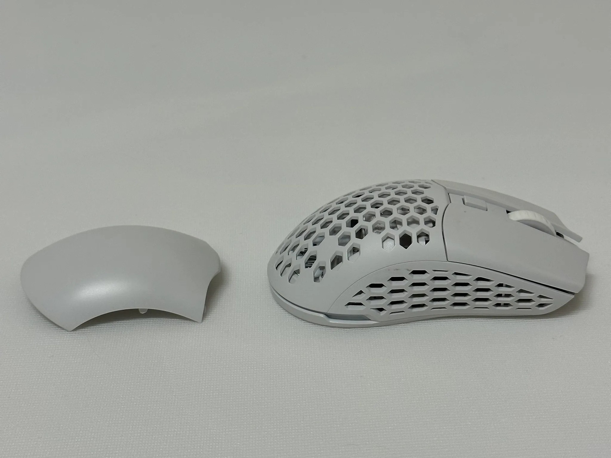 Pwnage Ultra Custom Wireless Symm 2 + Extra Corepad Skates