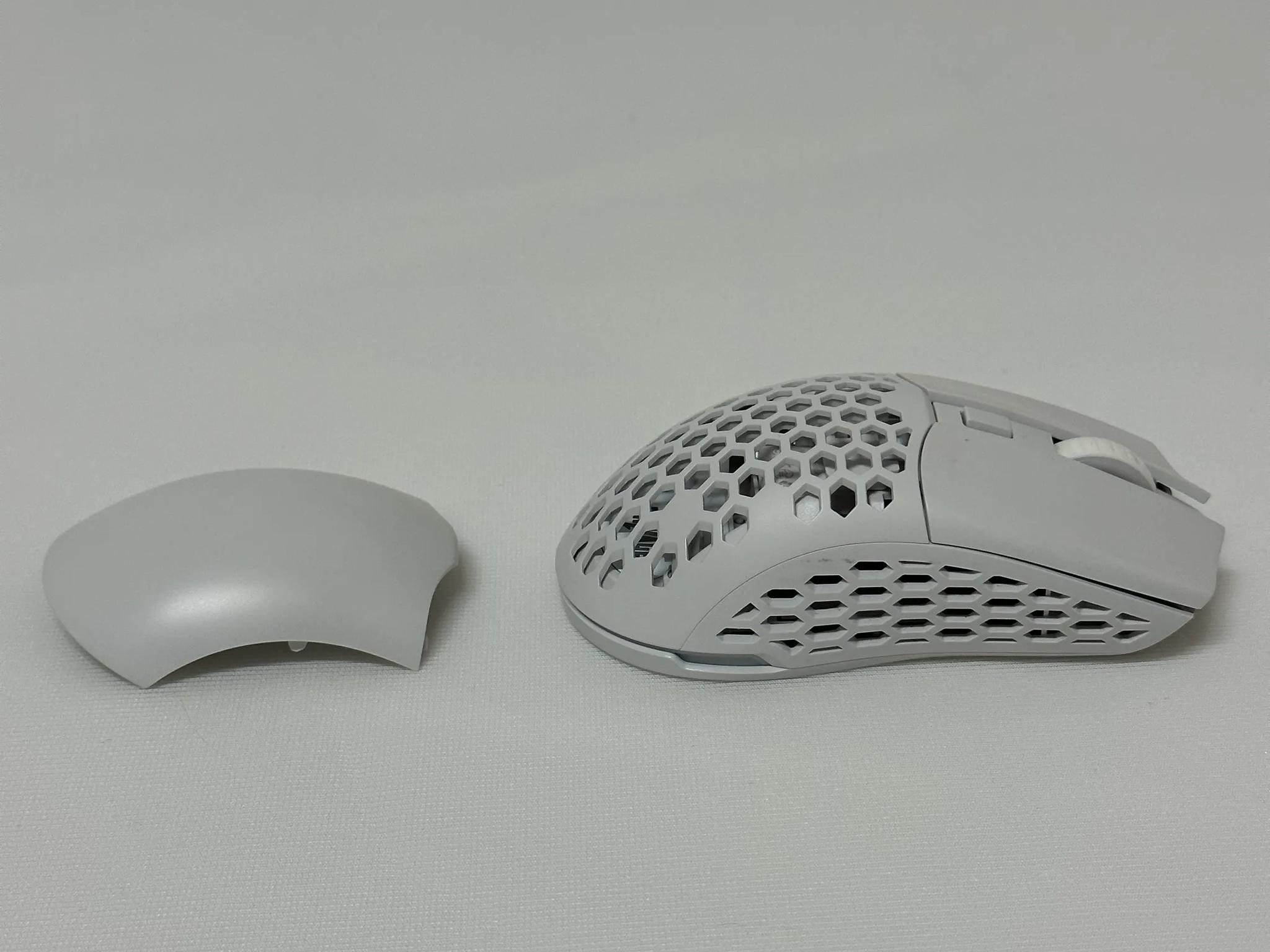 Pwnage Ultra Custom Wireless Symm 2 + Extra Corepad Skates