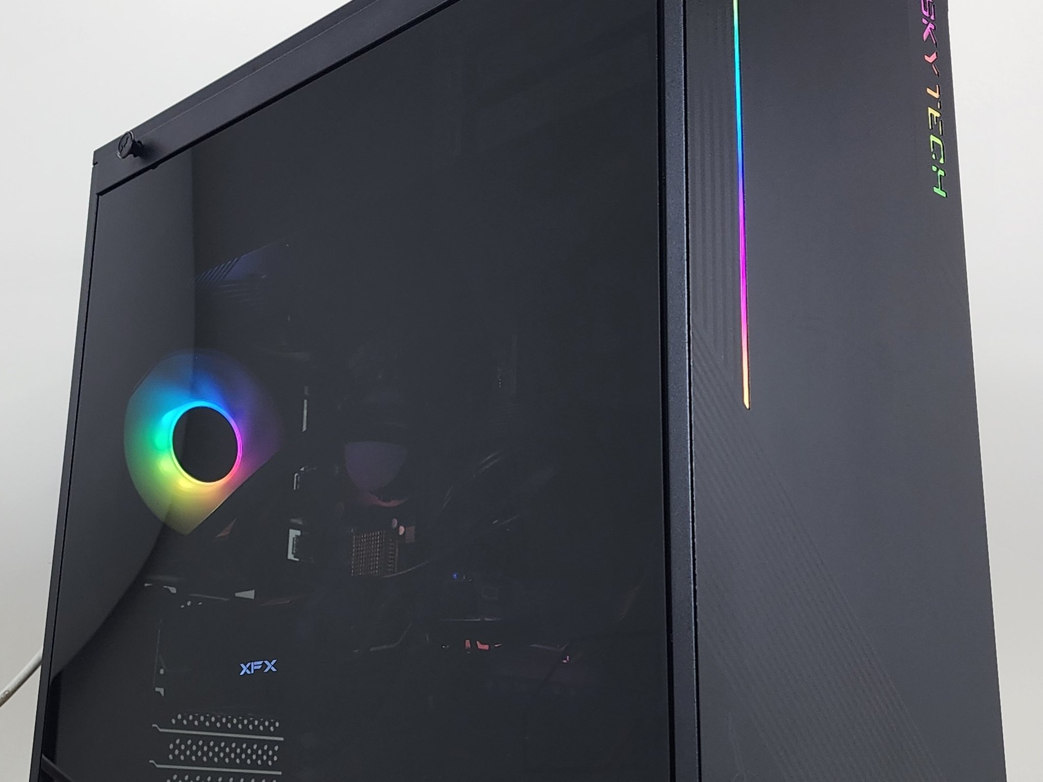 Gaming PC i7-7700 16GB RAM 1TB SSD RX 5700 XT 8GB Windows 11 Computer