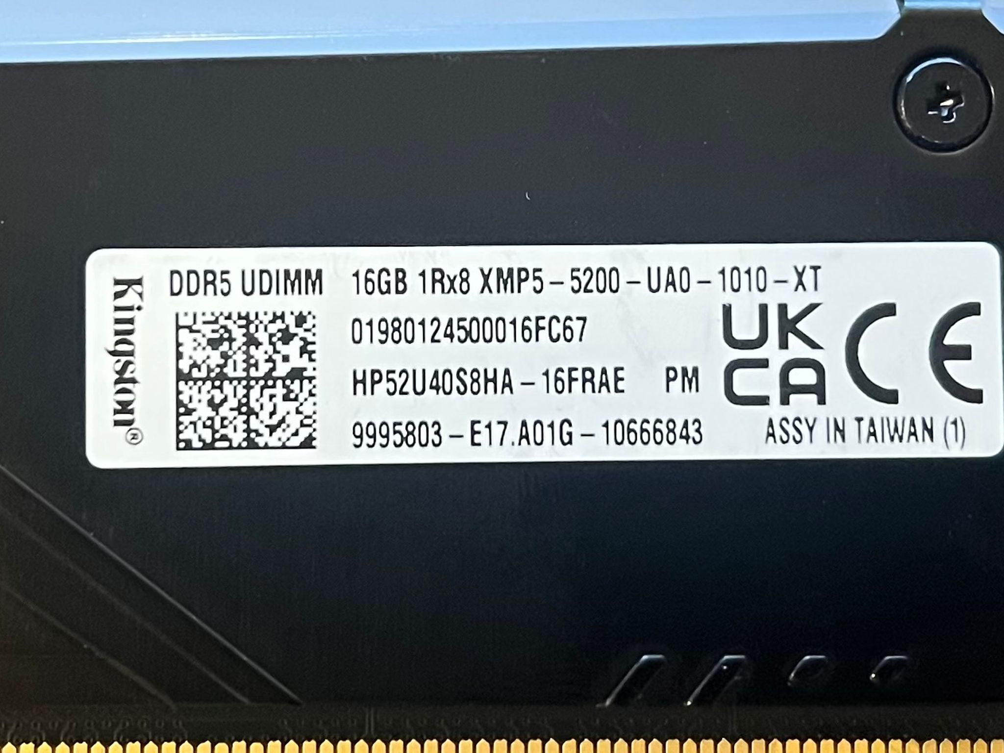 32GB DDR5-5200MHz CL40 RGB Kingston FURY Beast RAM Memory