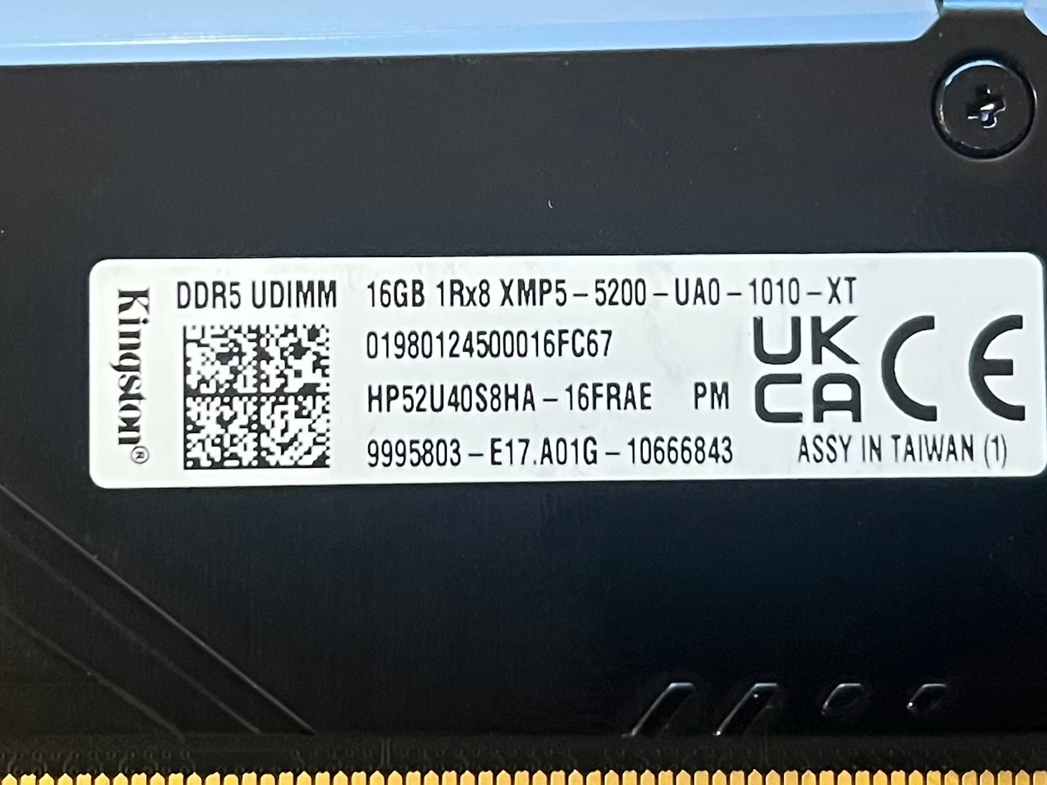 32GB DDR5-5200MHz CL40 RGB Kingston FURY Beast RAM Memory