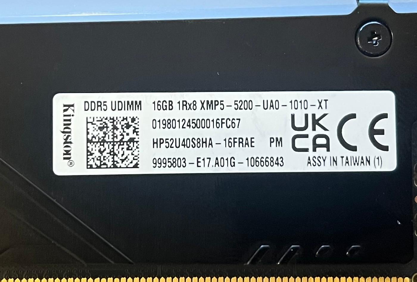 32GB DDR5-5200MHz CL40 RGB Kingston FURY Beast RAM Memory