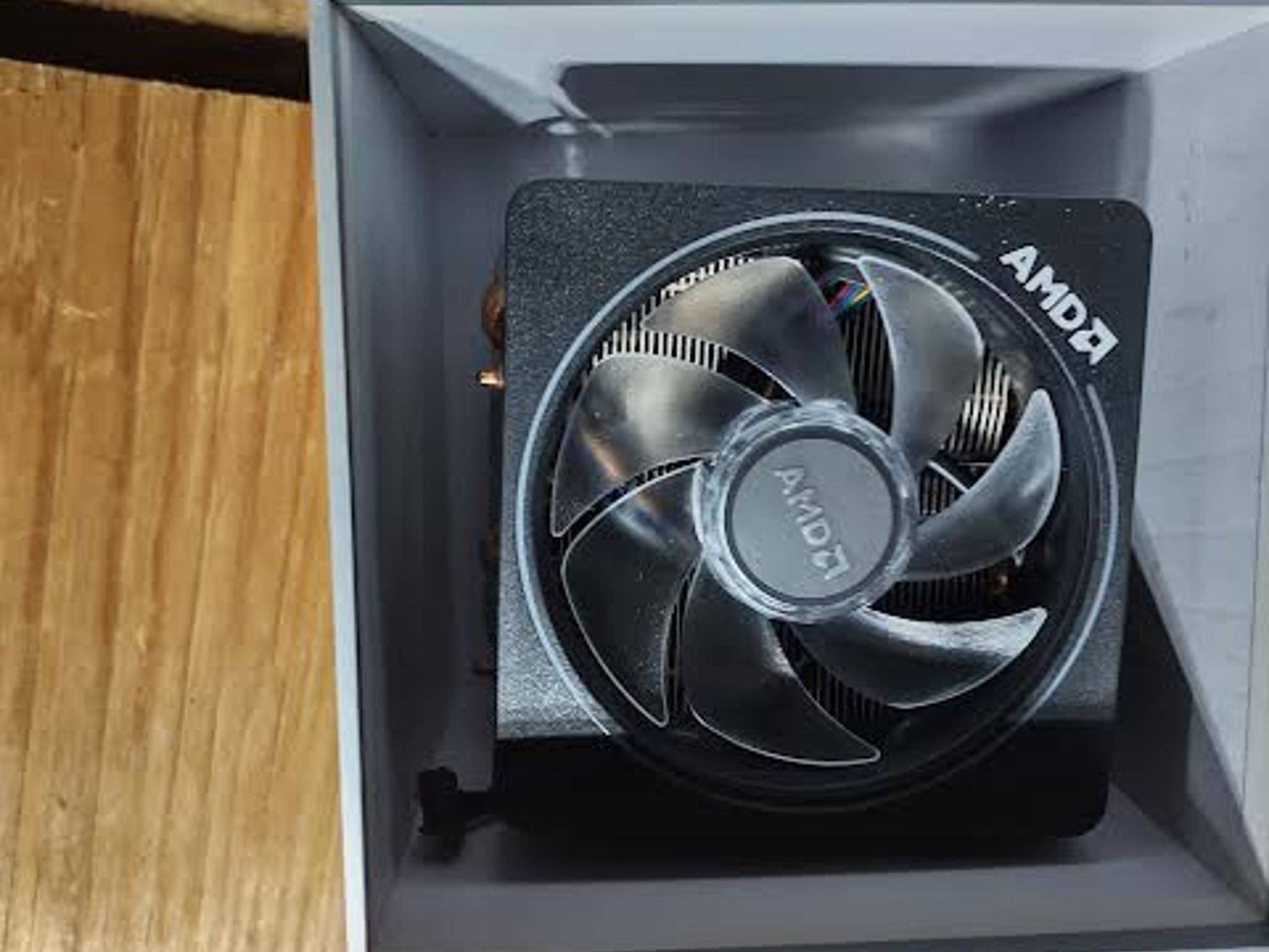 AMD Wraith PRISM