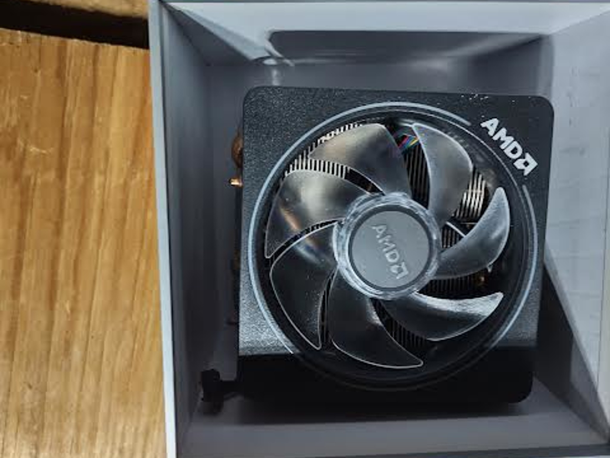 AMD Wraith PRISM