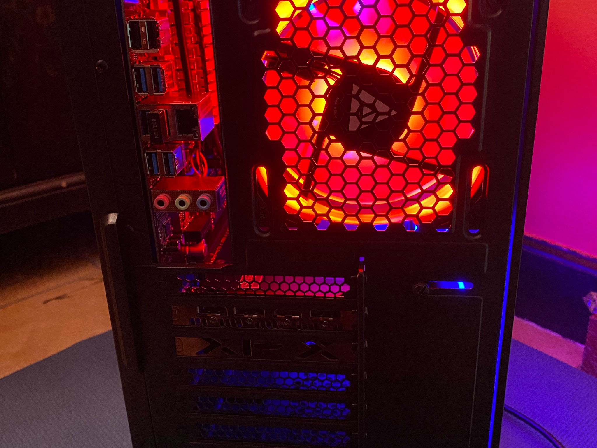 Kuroi ryū|RX6600XT|Ryzen 5 5600|Corsair AIO|32GB RAM HyperX Fury|1TB Crucial P3 Plus NVMe|Windows 11
