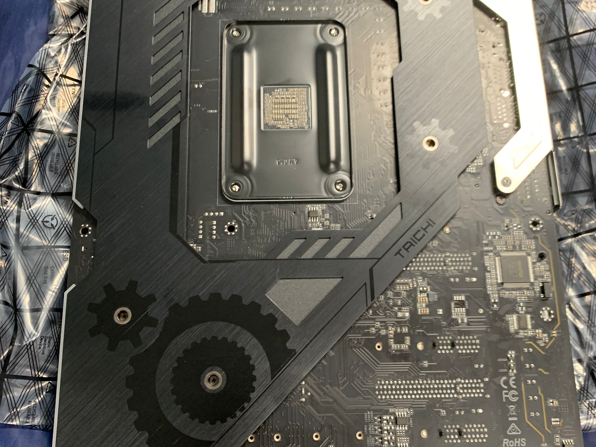 Used ASRock X570 Taichi **FOR PARTS**