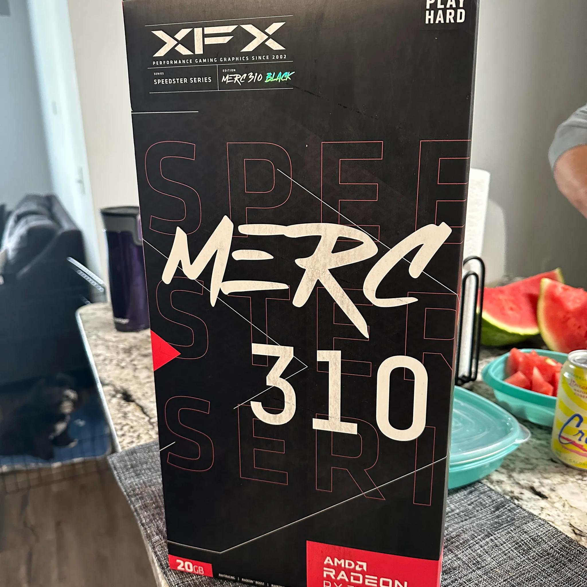 XFX SPEEDSTER MERC 310 AMD Radeon RX 7900XT
