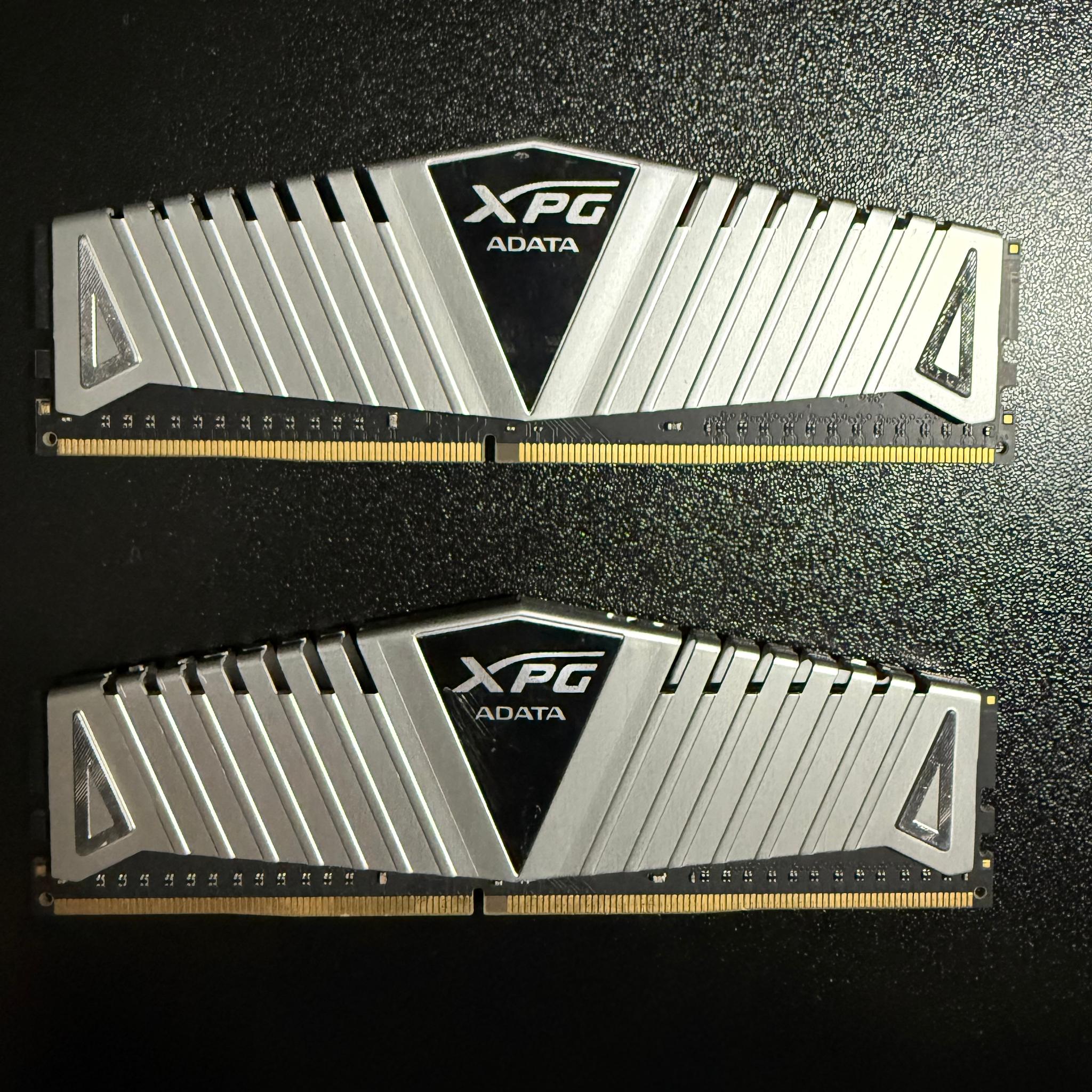 Adata XPG 8GB DDR4 3000mhz Ram