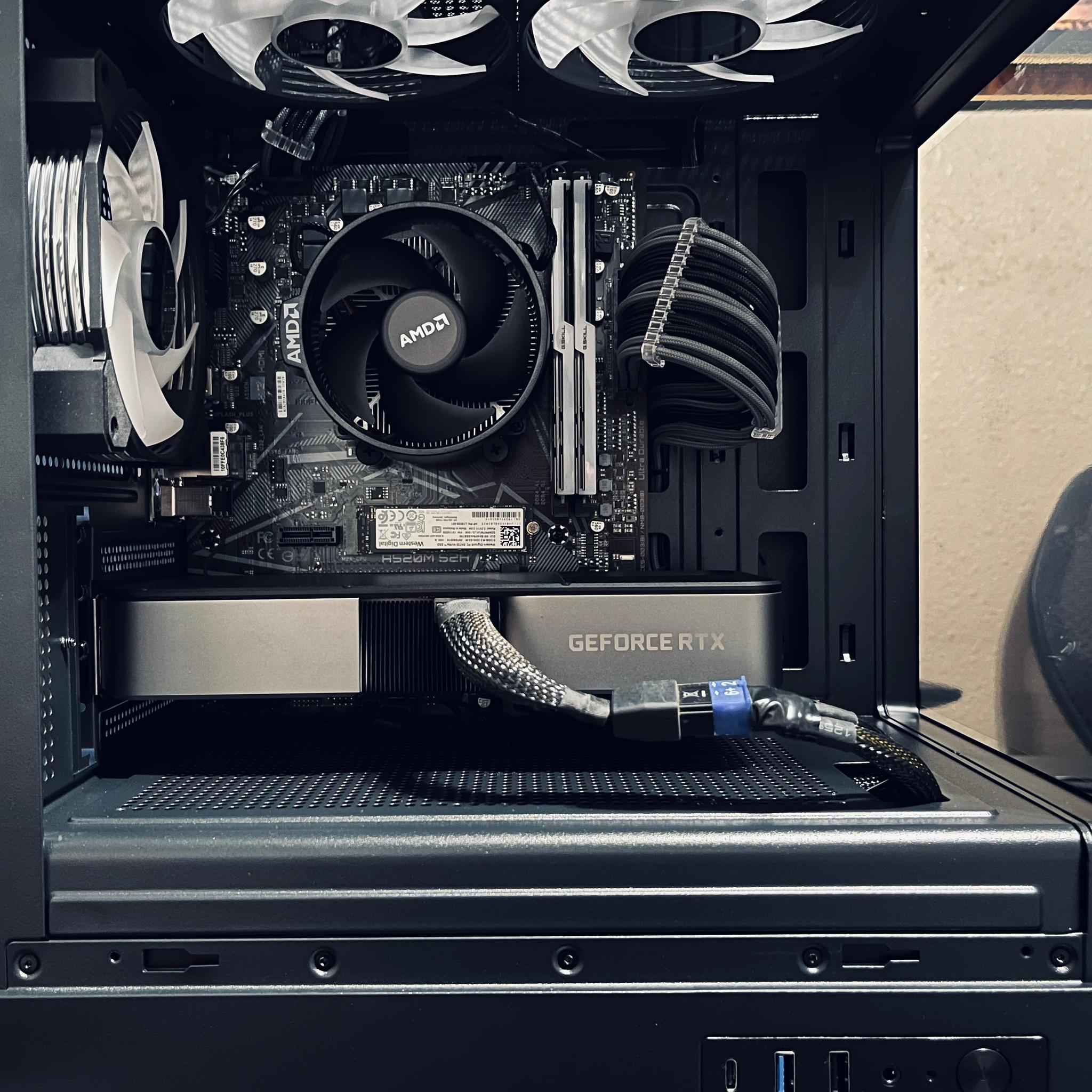 Performance Gaming PC |RTX 3070 // Ryzen 5500 // 2.5TB Storage|
