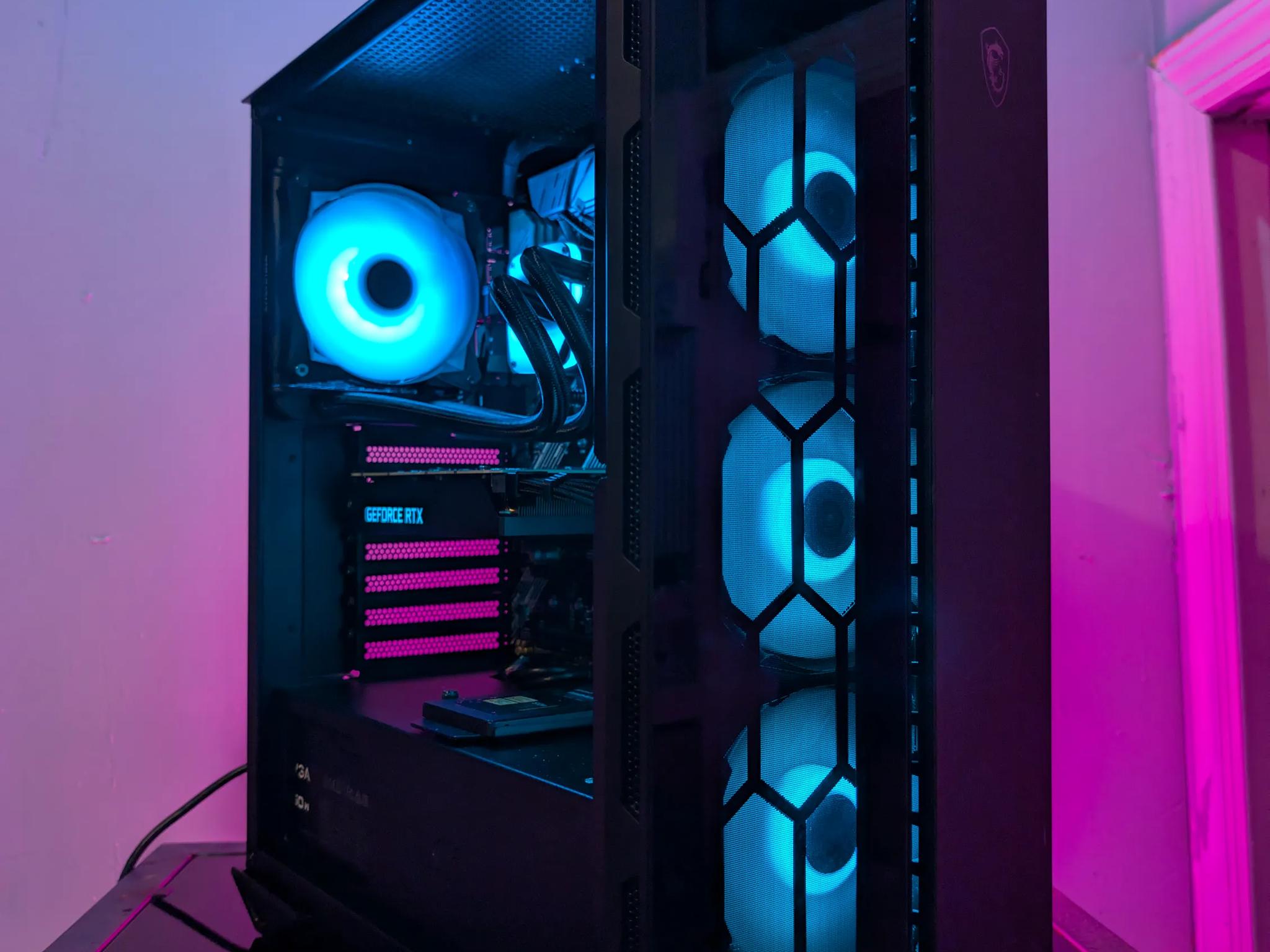Ryzen 5 4500, RTX 3060 GAMING AND STREAMING PC!