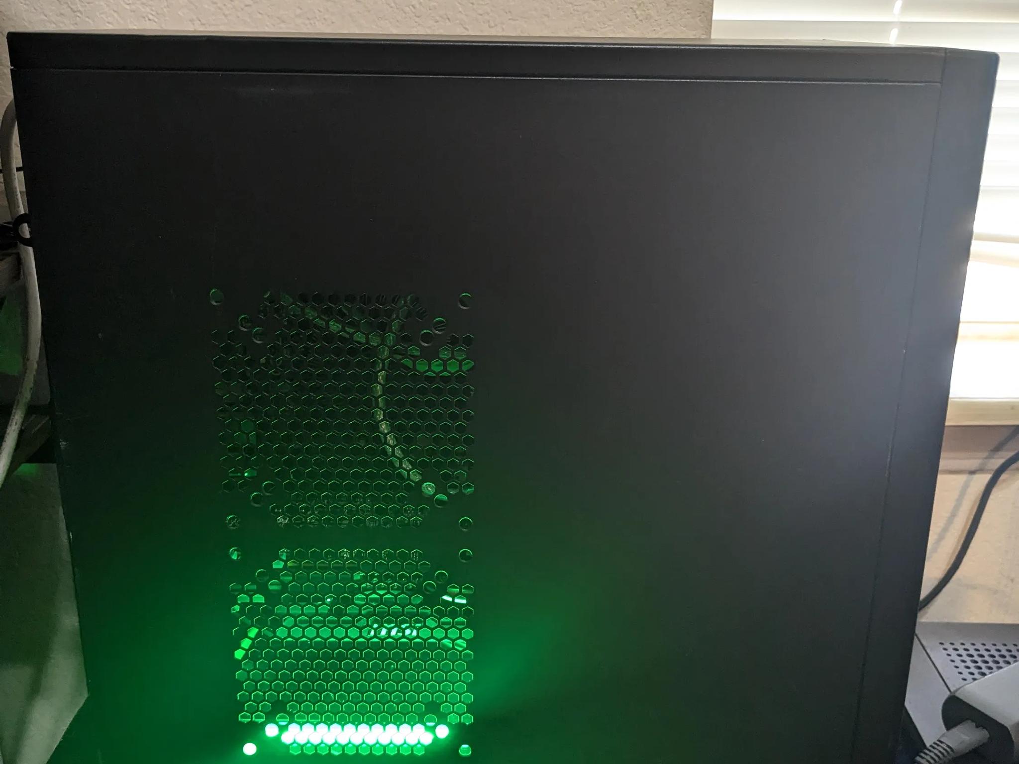 Lab Experiment ~ Xeon 1220v2 (Same as i5-3450), 16GB RAM, GTX 770 2GB, 400GB SSD, Win10, Wifi
