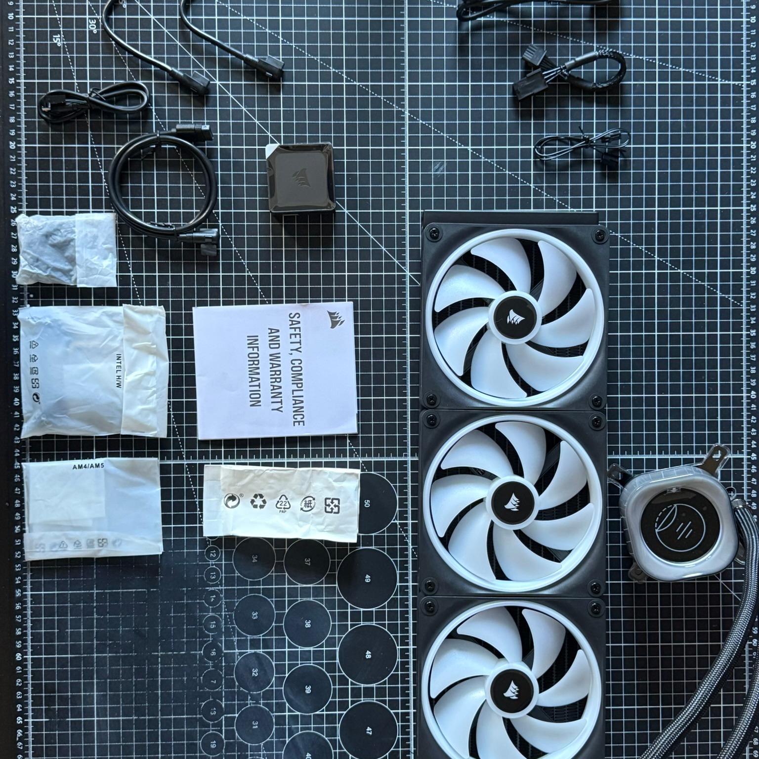 Brand New!!! Never Used!!! Corsair iCUE LINK H170i LCD Liquid CPU Cooler