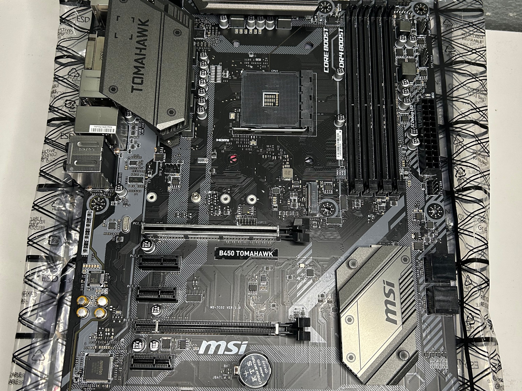 MSI B450 Tomahawk ATX AM4 Motherboard