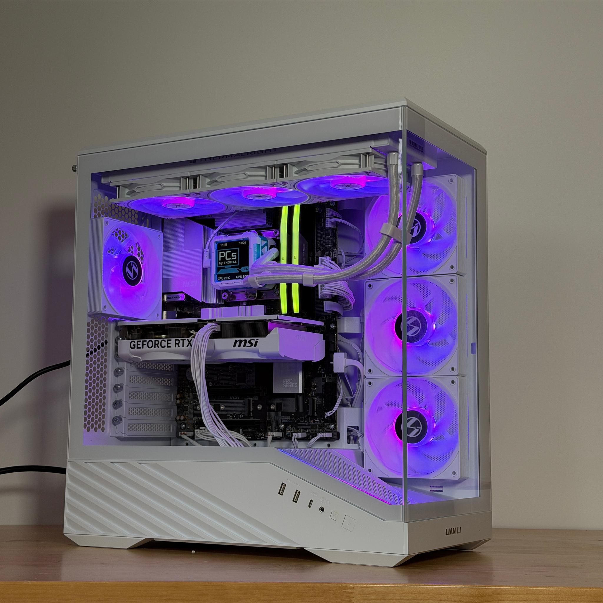RTX 5070 Whiteout! Intel Core Ultra 265kf, 32gb ddr5 and 2tb SSD