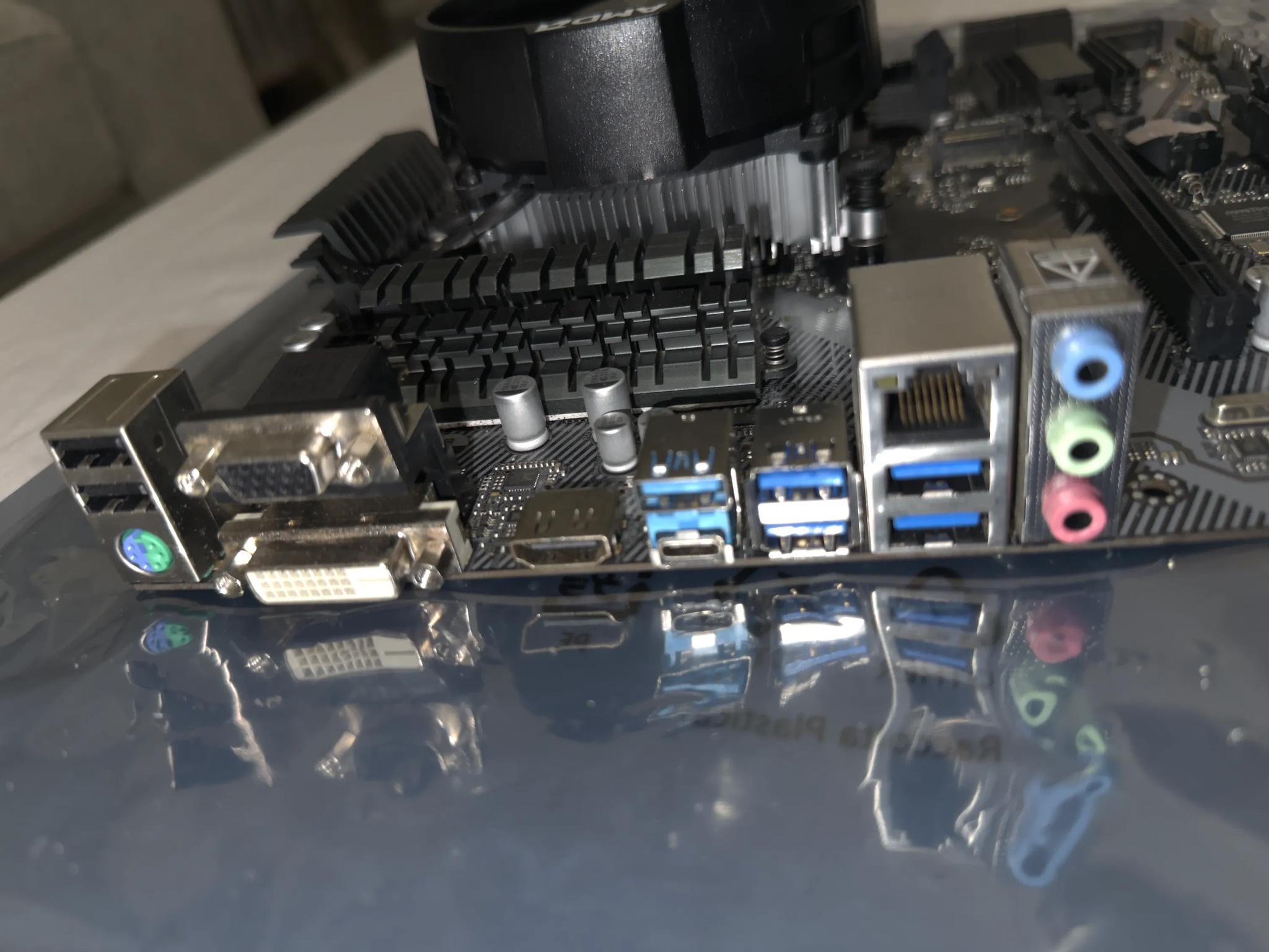 💻 RYZEN 5 3600X + 32GB RAM + ASROCK B450M PRO4 + Wi-Fi 6 💻