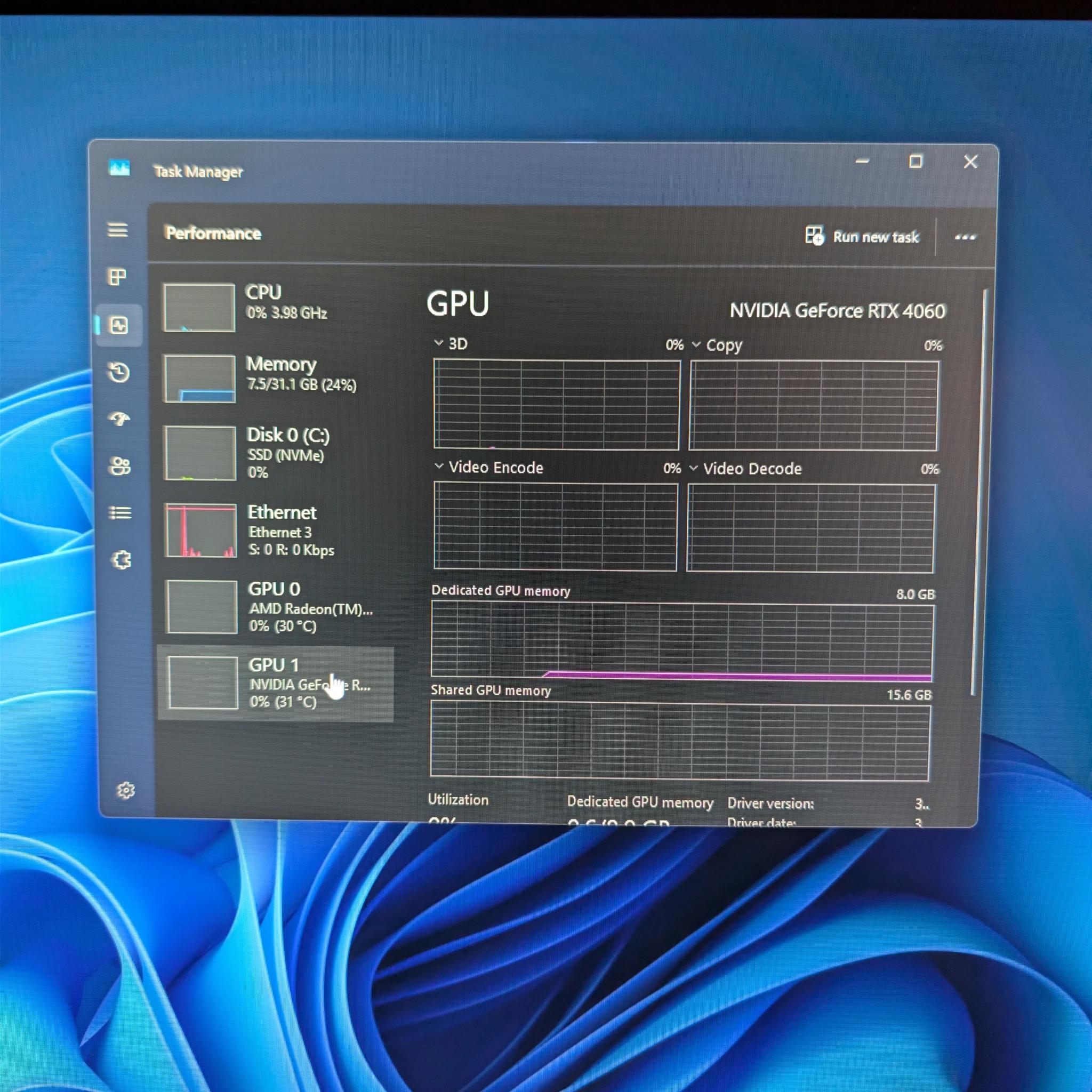 Ryzen 7 7800X3D | RTX 4060 8GB | 32GB DDR5 RAM 5600MT/s