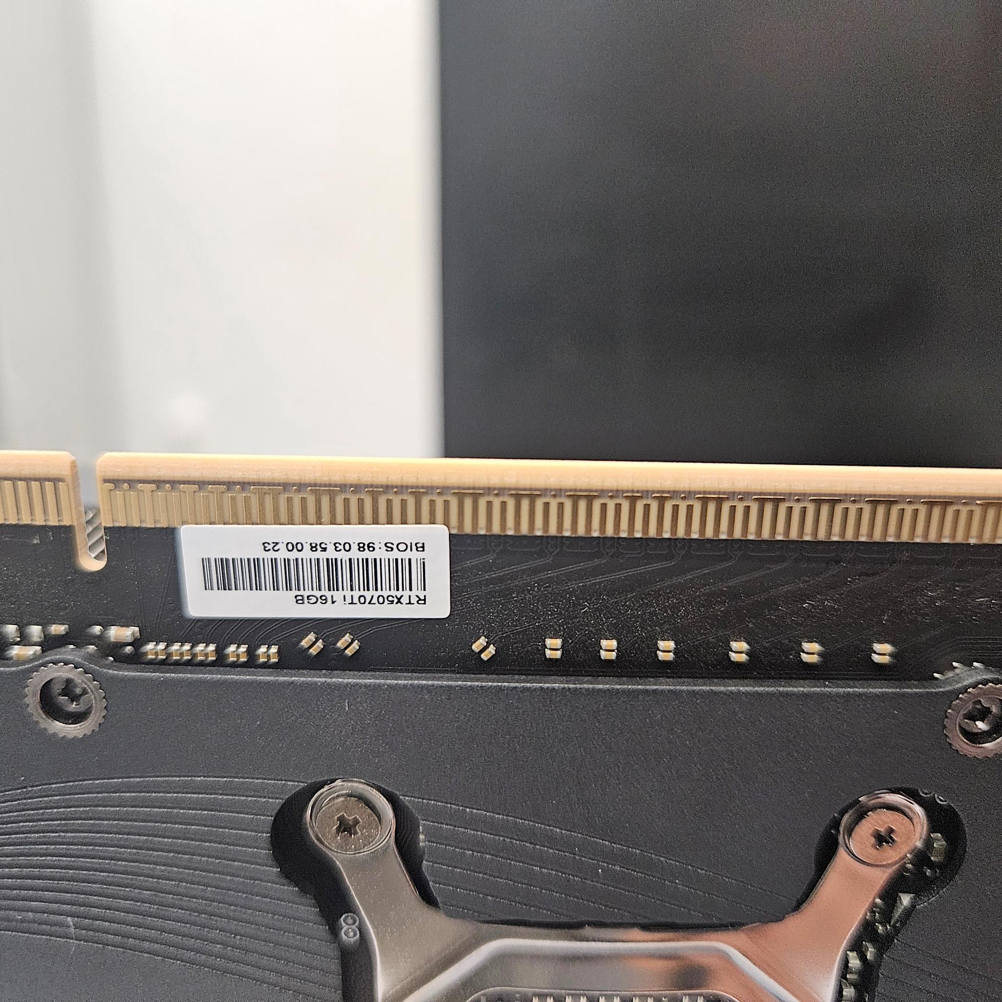 PNY GeForce RTX 5070 Ti OC Triple Fan