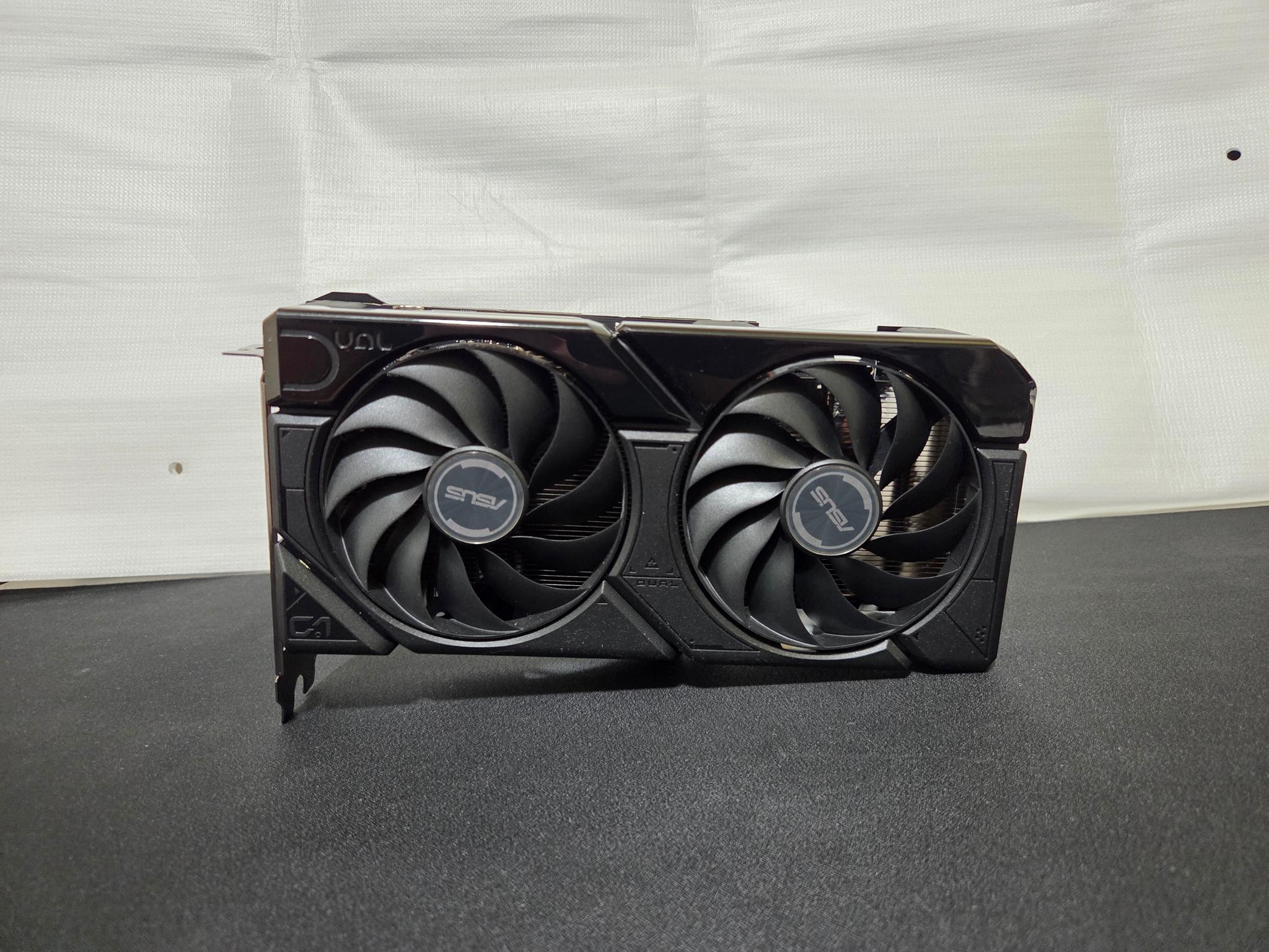Asus DUAL EVO GeForce RTX 4070 SUPER