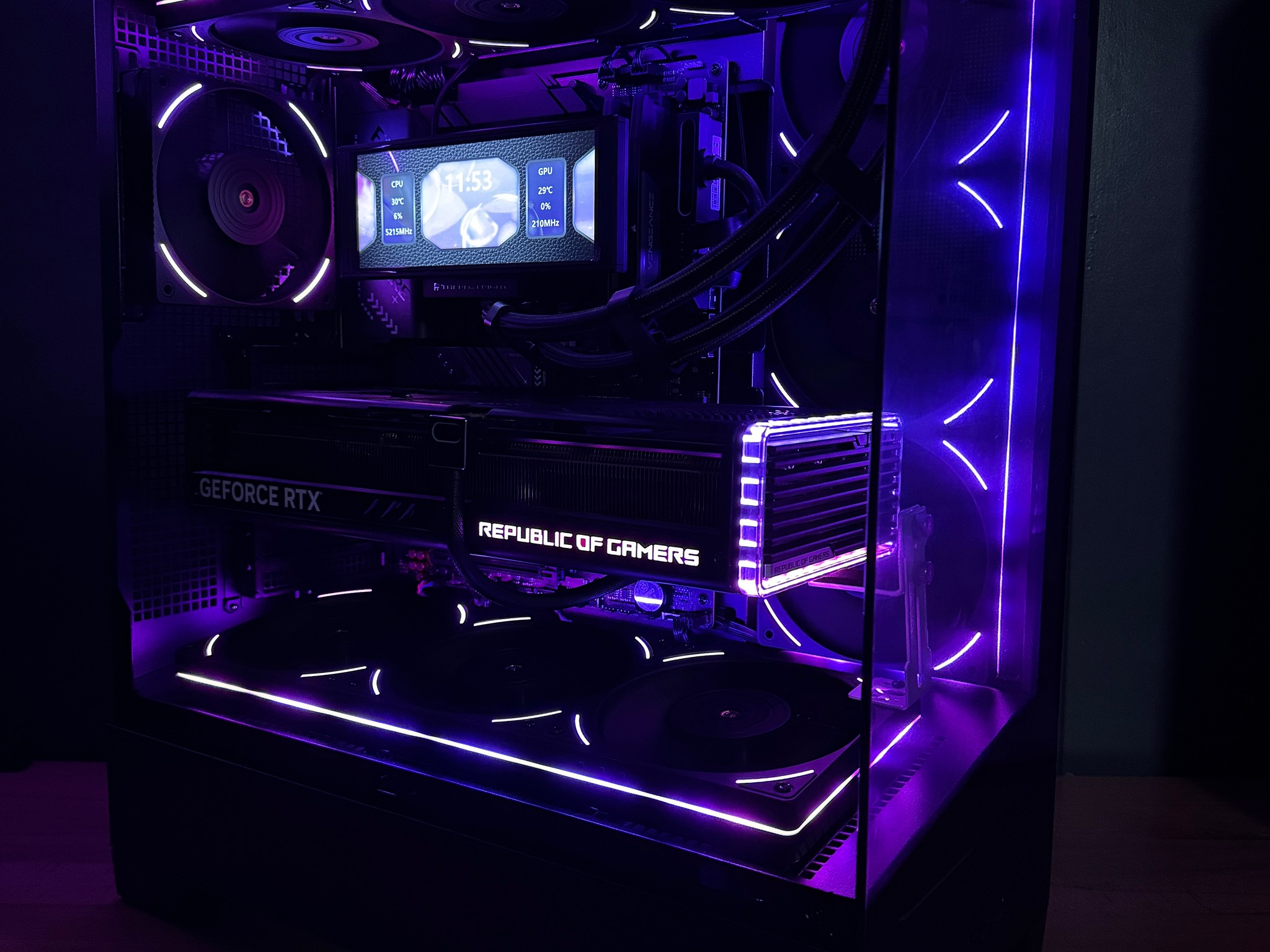 👨‍🚀🚀RTX 4090 PC | Ryzen 9800X3D | 32GB RAM | 2TB SSD | 1050W Platinum | Hydrus Cables