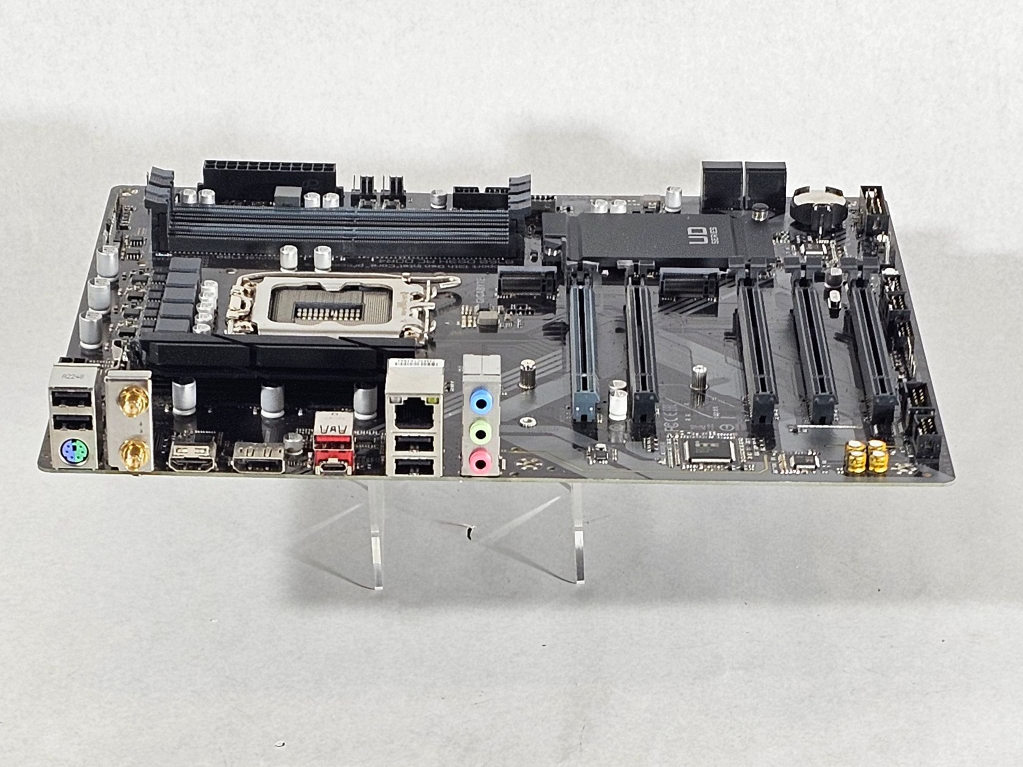 Gigabyte B760 LGA1700 13th Gen Intel DDR4 ATX Motherboard