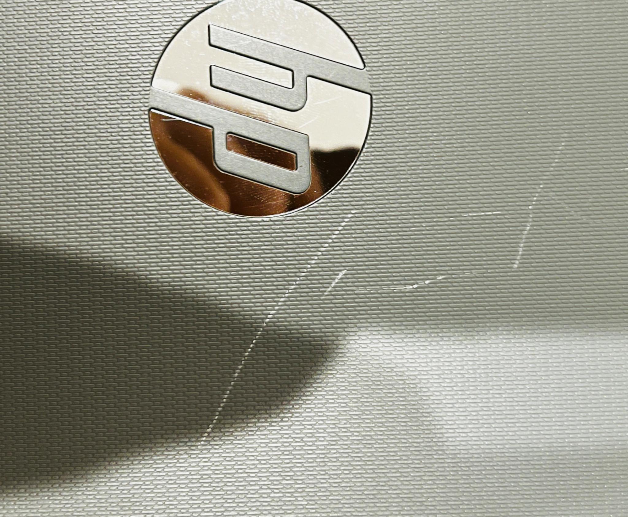 GOOD LAPTOP FOR KIDS! BUT NEEDS BATTERY CHANGE!!! CHEAP CHEAP PRICE