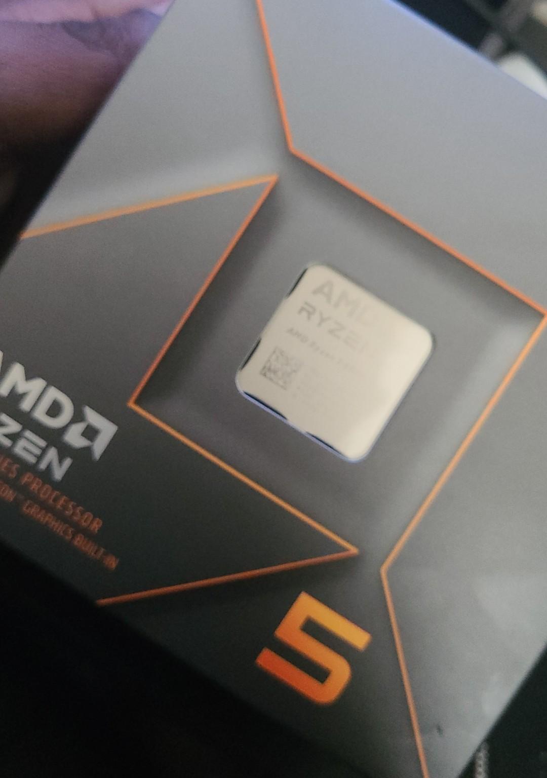 AMD Ryzen 5 8500G brand new unused