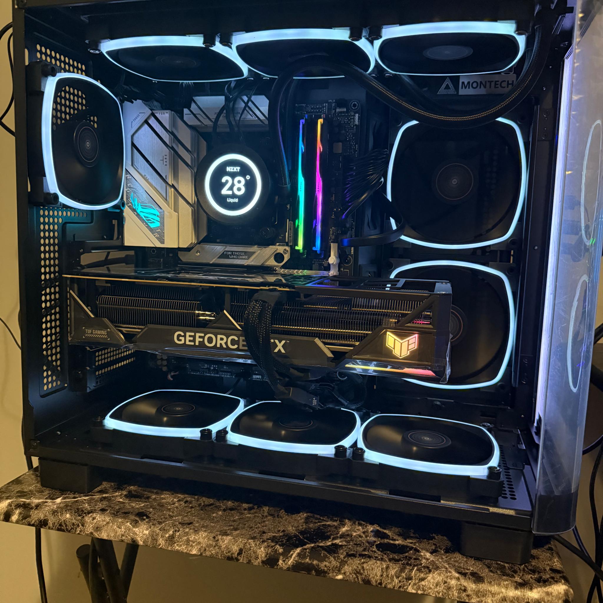 PC Ryzen 9 7950x3d/Rtx 4080 super