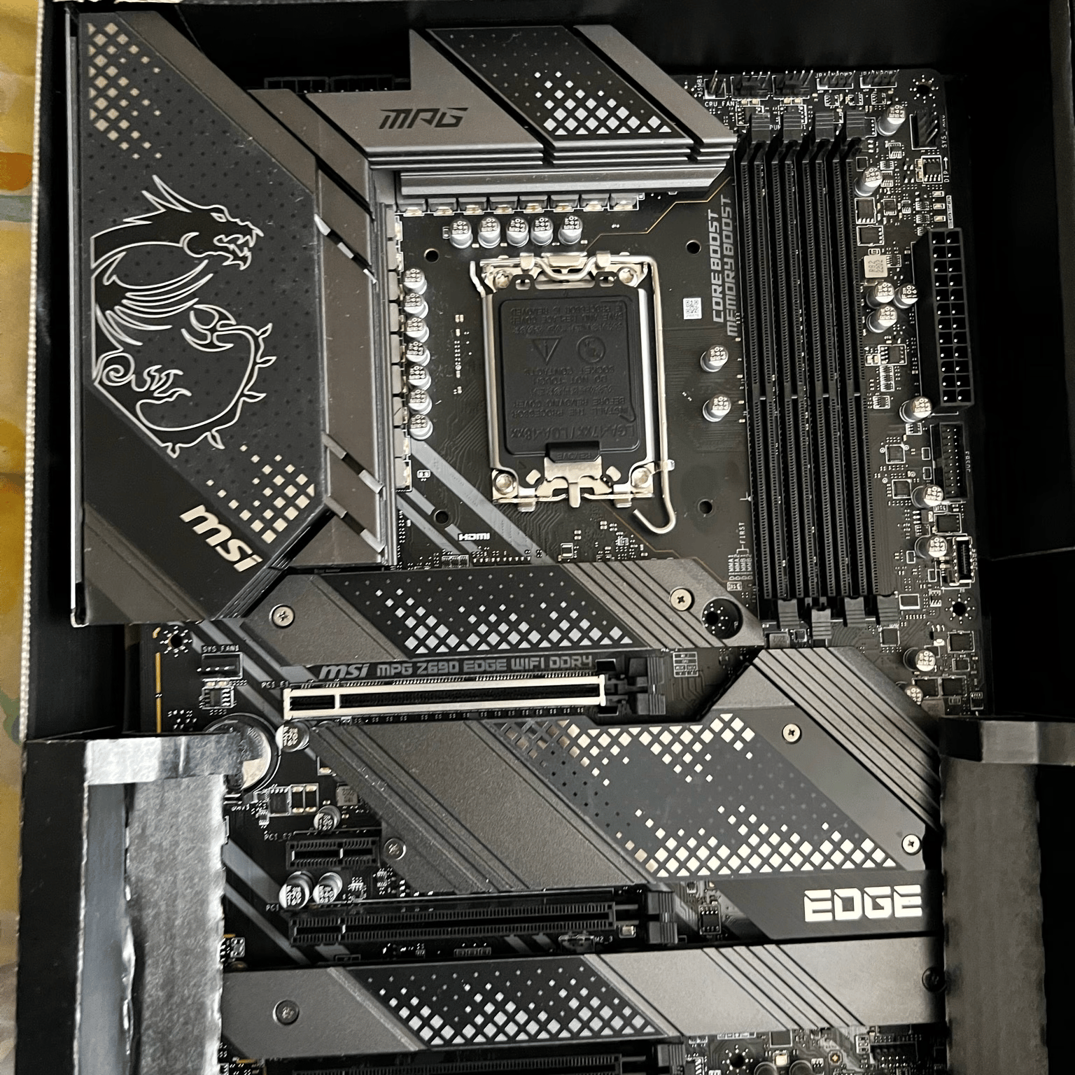 MSI Z690 Edge WiFi DDR4 Motherboard (READ DESCRIPTION)