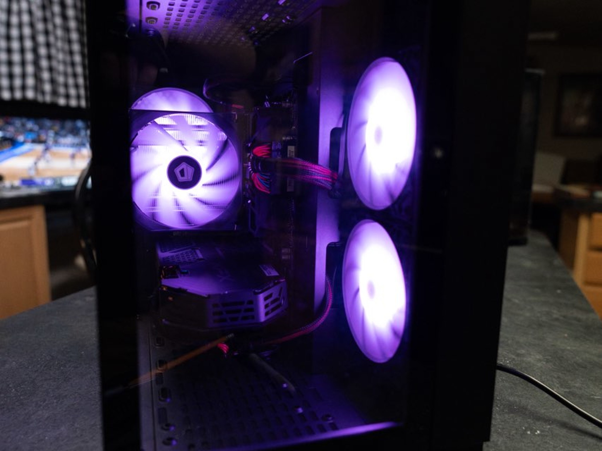 ‼️R5 2600, rx580, 16gb ram, Custom built Gaming Pc‼️