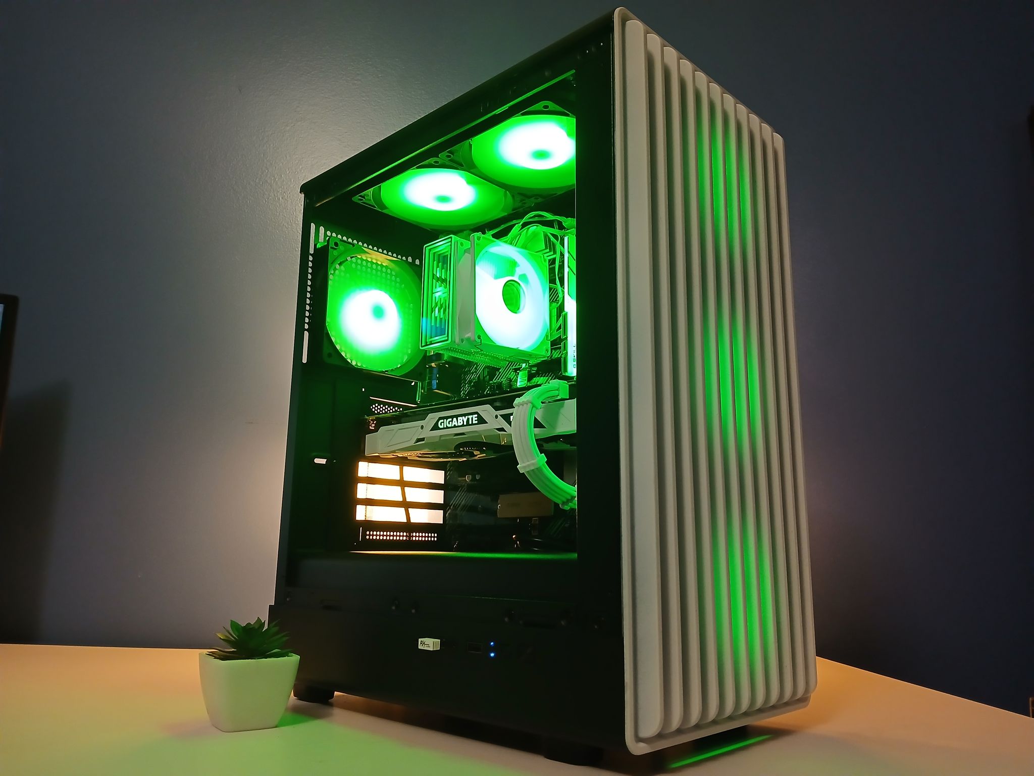 Gaming PC Great Quality| GTX 1070|Ryzen 5| 32 GB DDR4 RAM| Windows 11 Pro| 1 Tb M.2 SSD