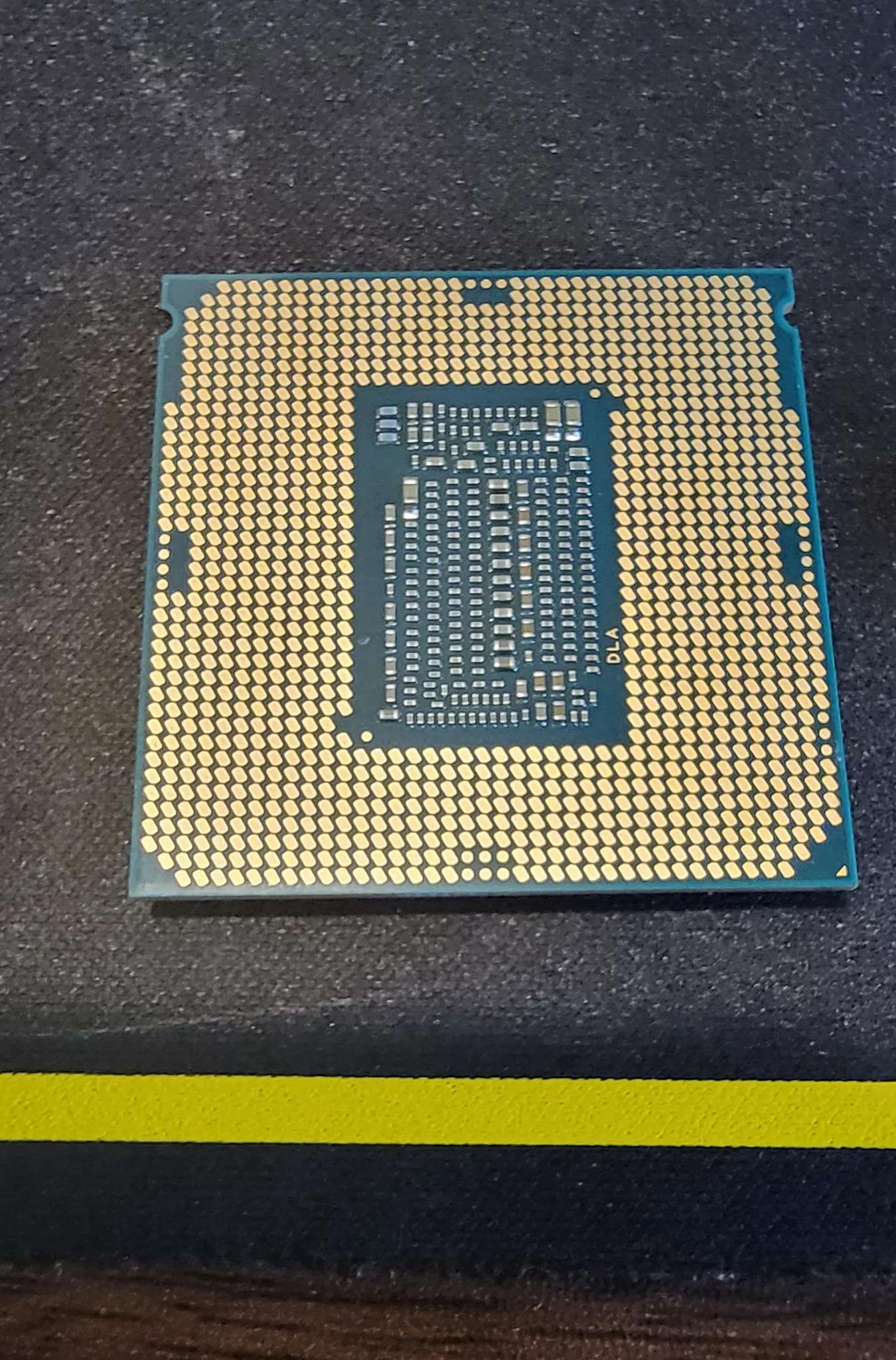 Intel i5-9600k