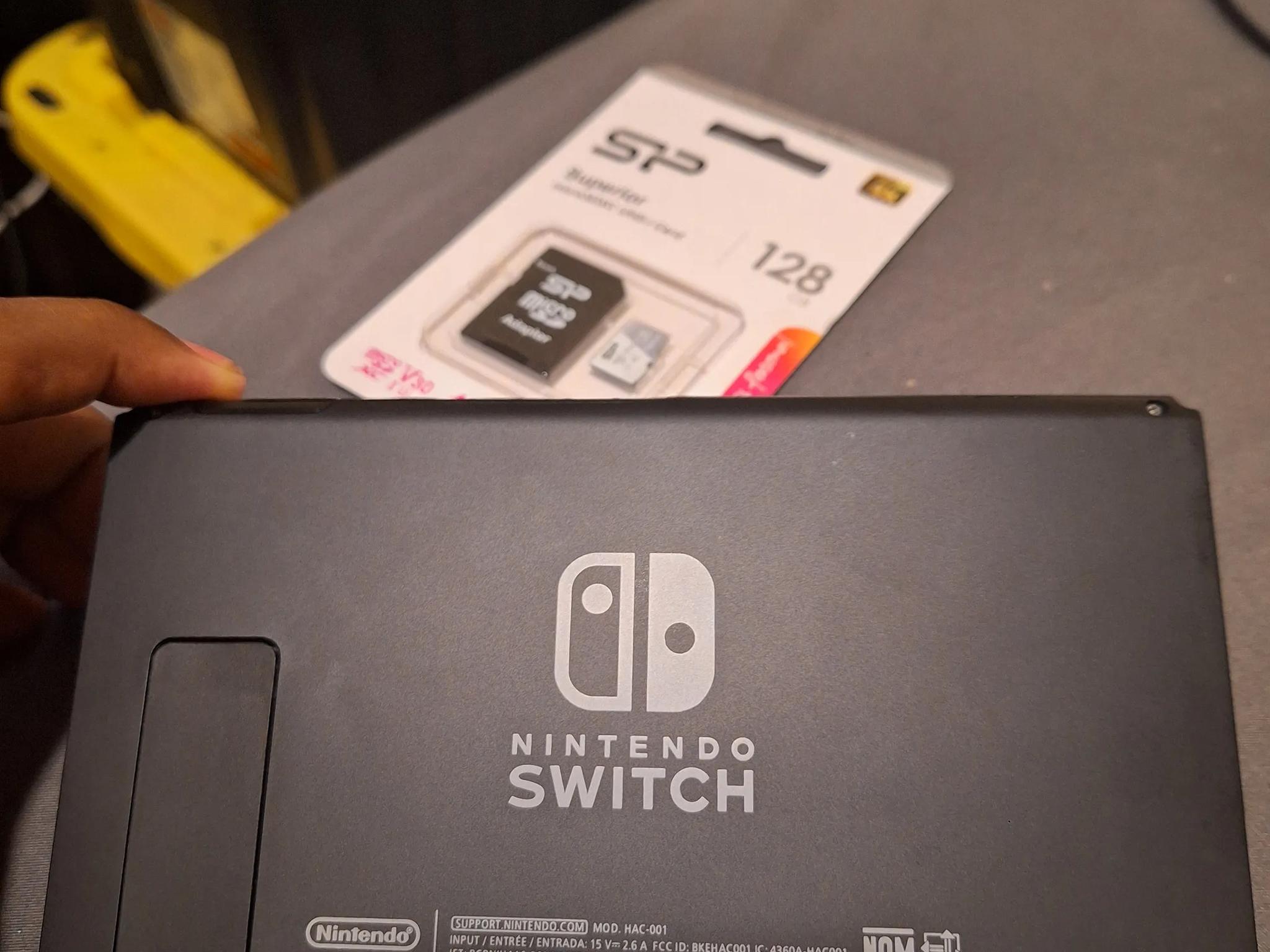 Unbanned Unpatched V1 Nintendo Switch Tablet with dock