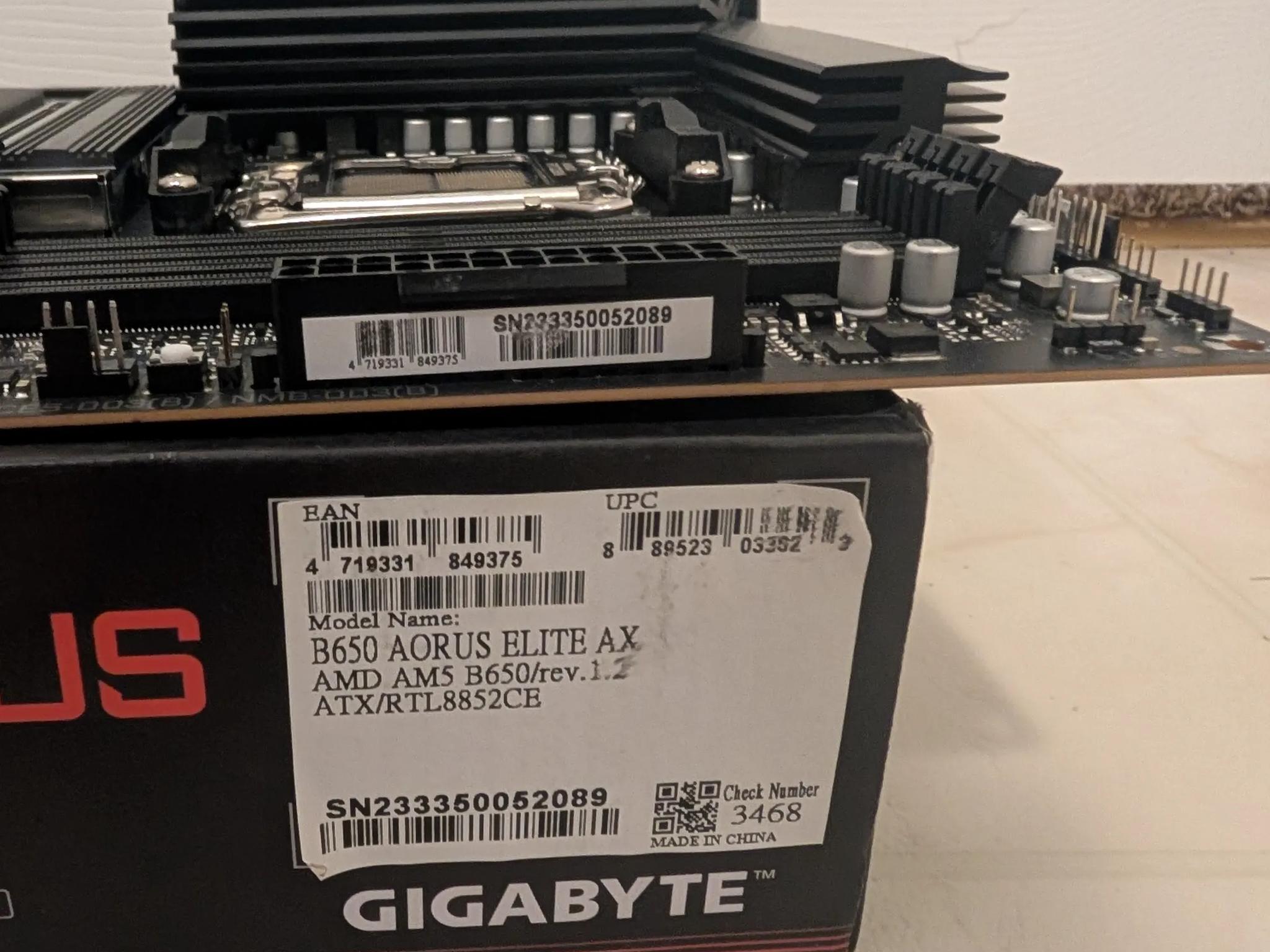 GIGABYTE B650 AORUS ELITE AX ATX AM5 (DDR5, PCIe 5.0)