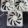 4 White Antec 120mm PWM case fans & ARGB/PWM hub