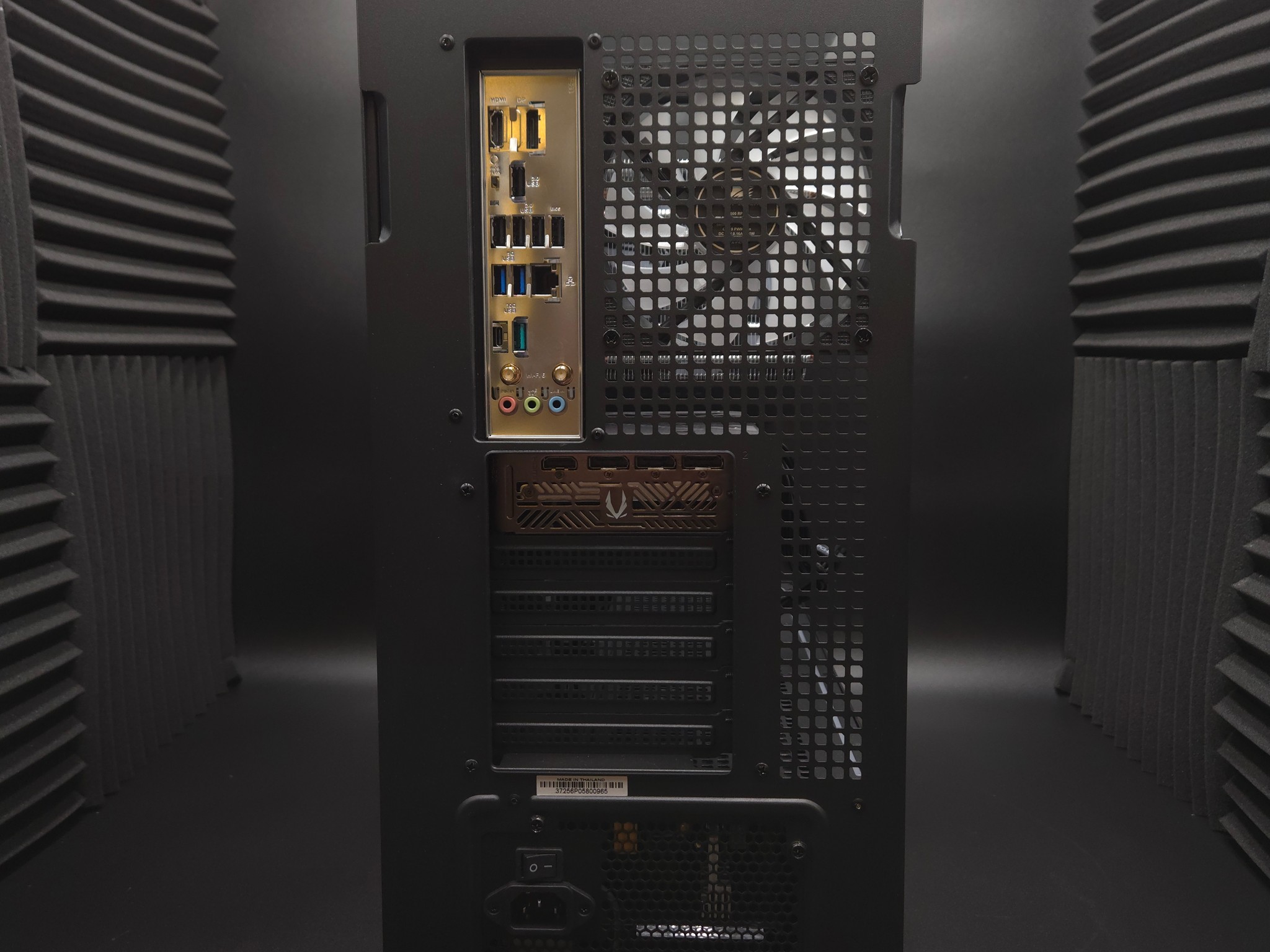 iBUYPOWER Element Gaming PC | RTX 5060 | Ryzen 7 8700F | 32GB DDR5