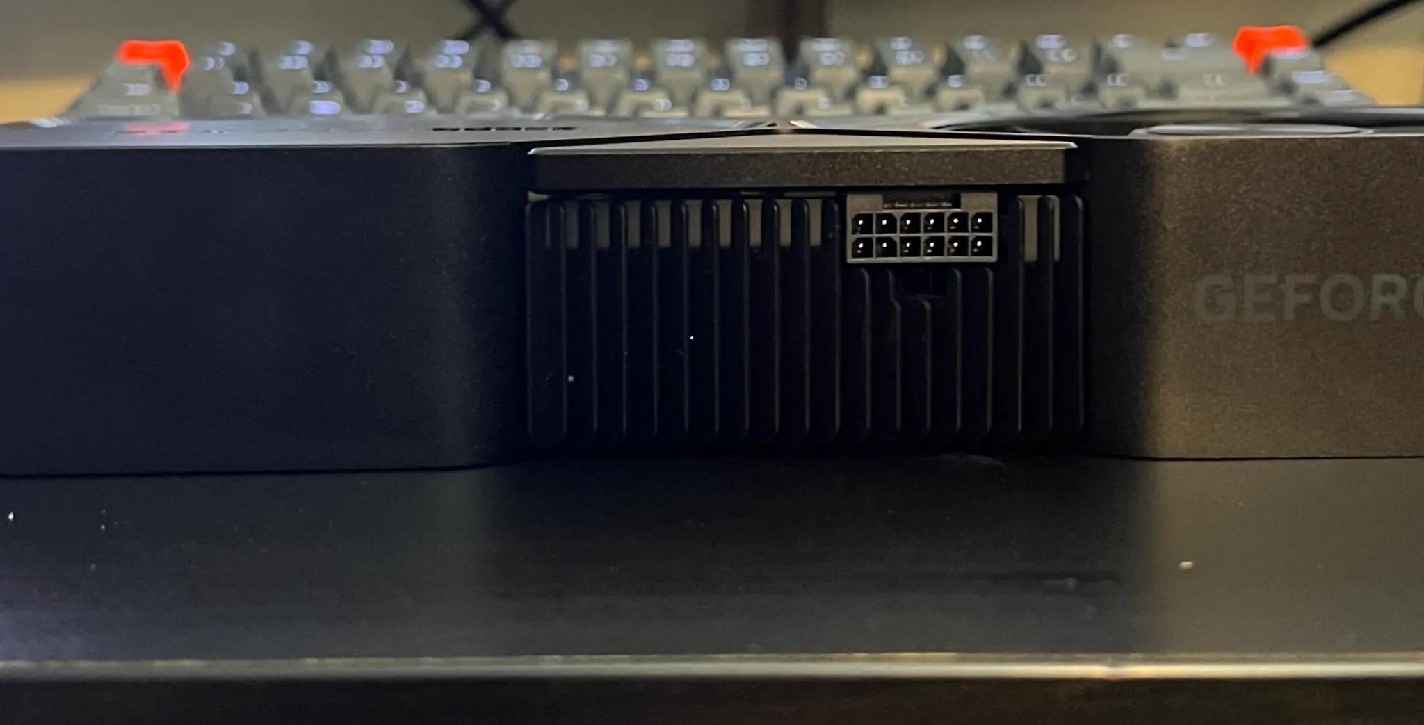 NVIDIA - GeForce RTX 4070 SUPER 12GB GDDR6X Graphics Card - Titanium/Black