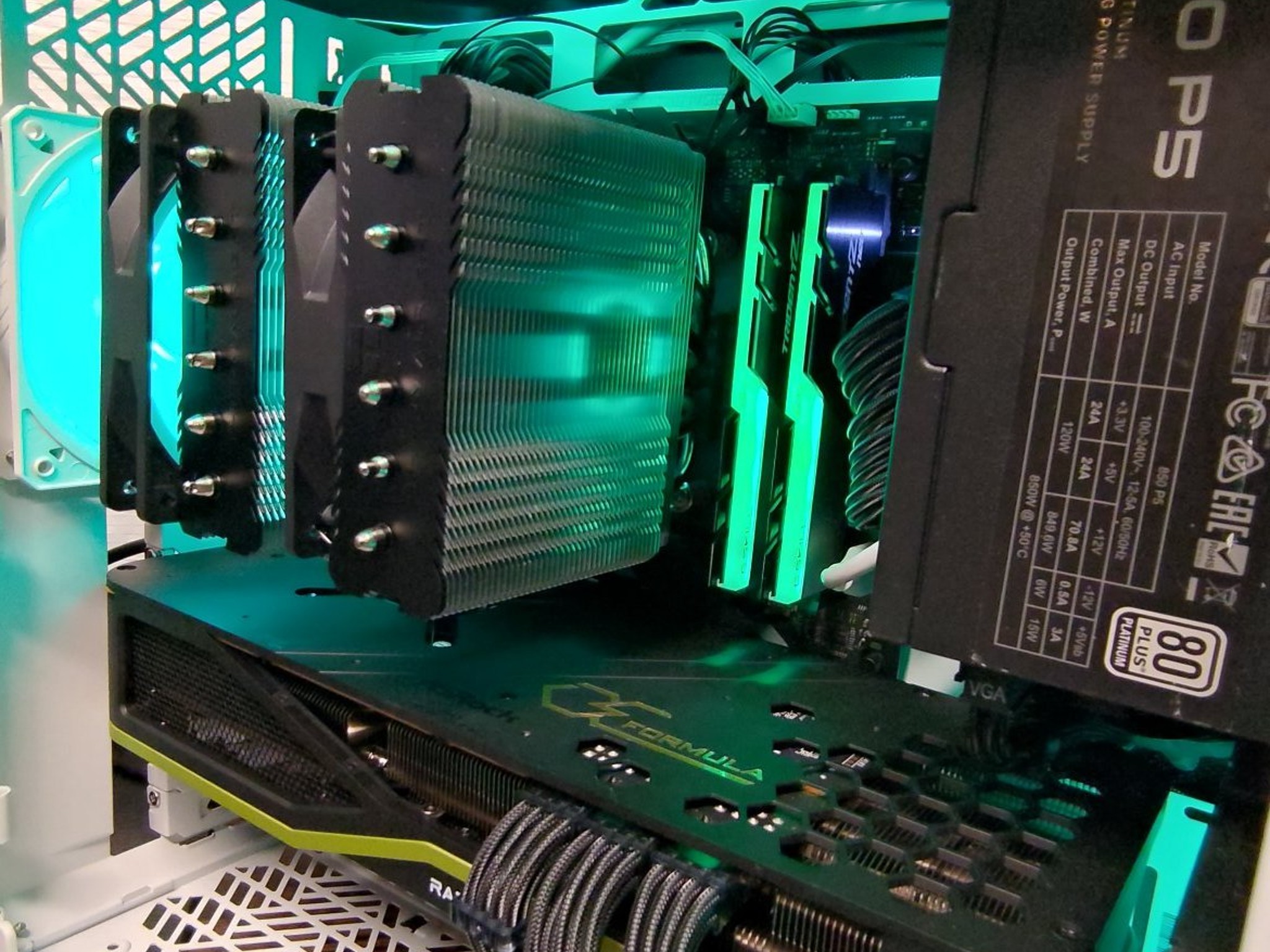 🐍The Green Meanie🐍 | Ryzen 5900X | 6950XT | 64GB DDR4 | 1TB PCIE NVME 4.0 | Lian Li Unifans