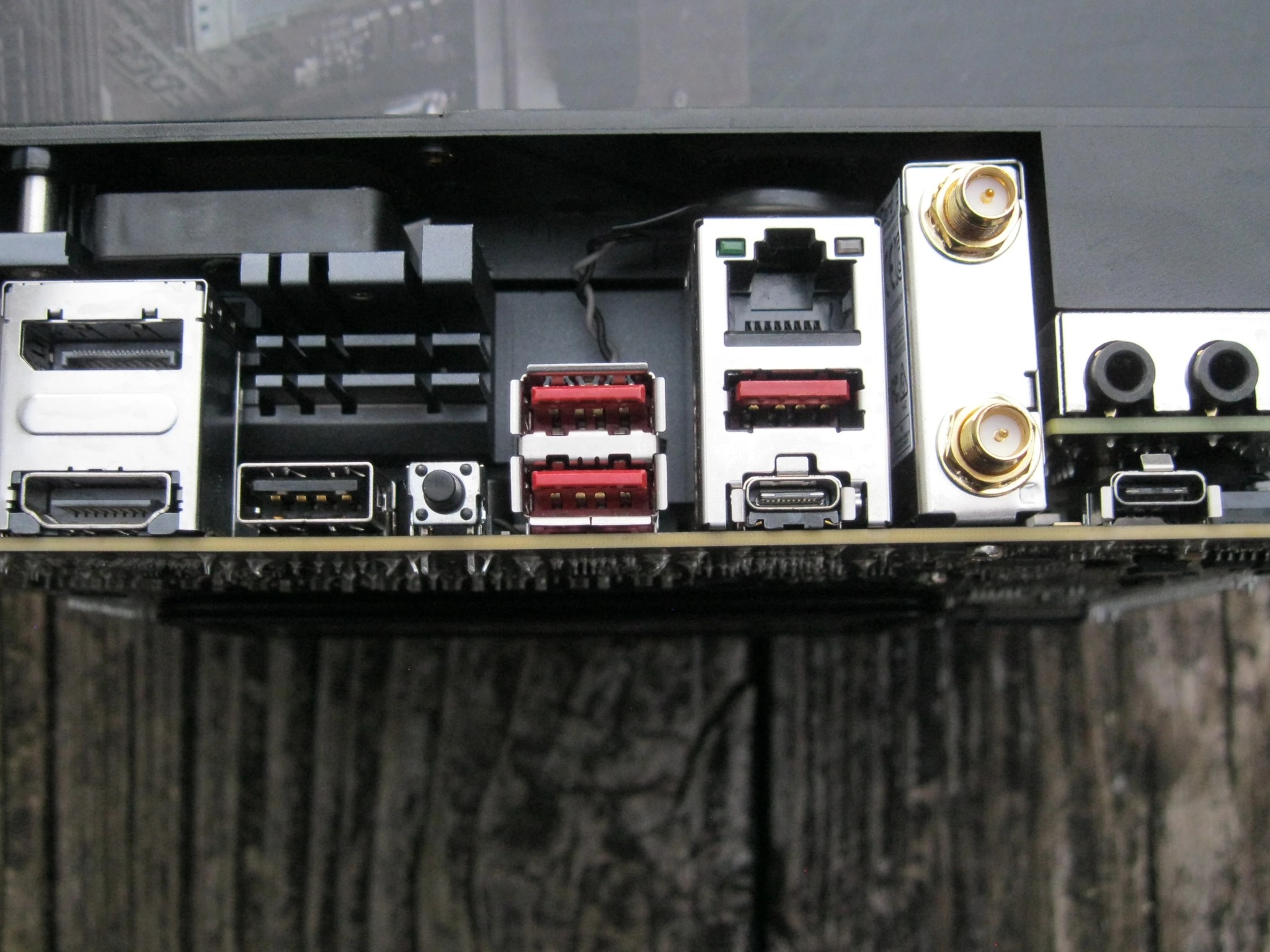 Asus ROG STRIX B550-I GAMING | Mini ITX AM4 Motherboard