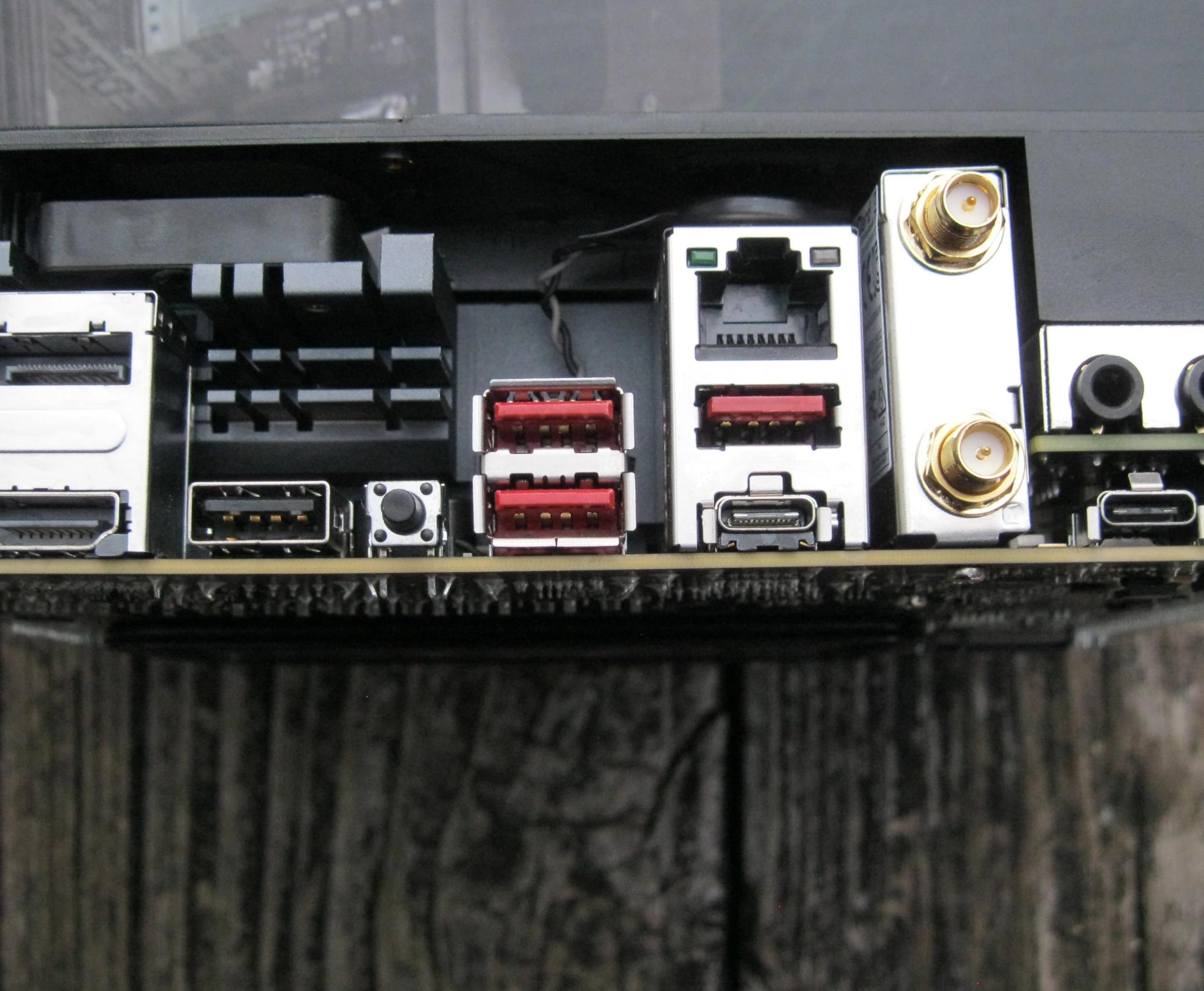 Asus ROG STRIX B550-I GAMING | Mini ITX AM4 Motherboard